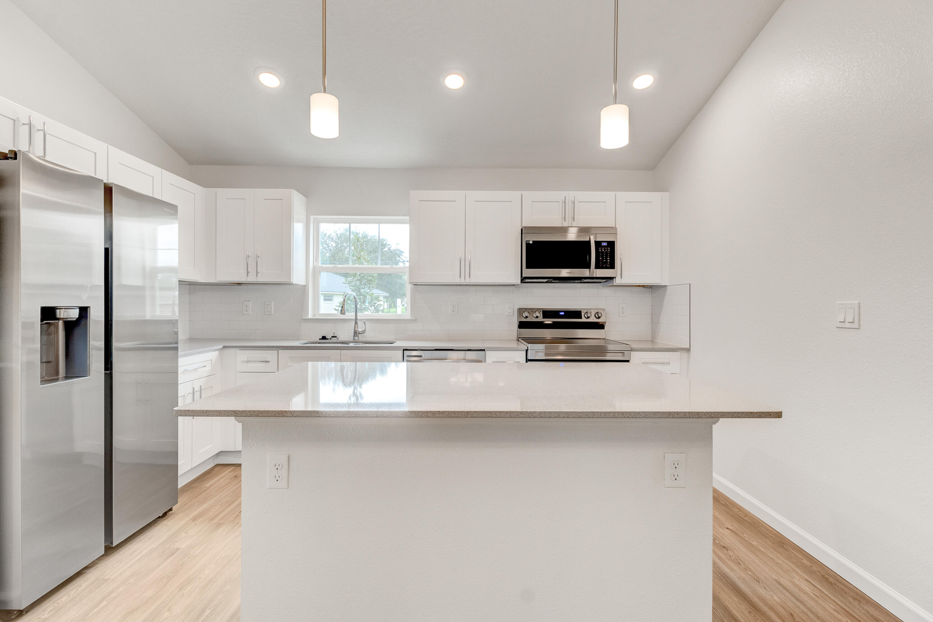 200 Esterbrook Drive NE