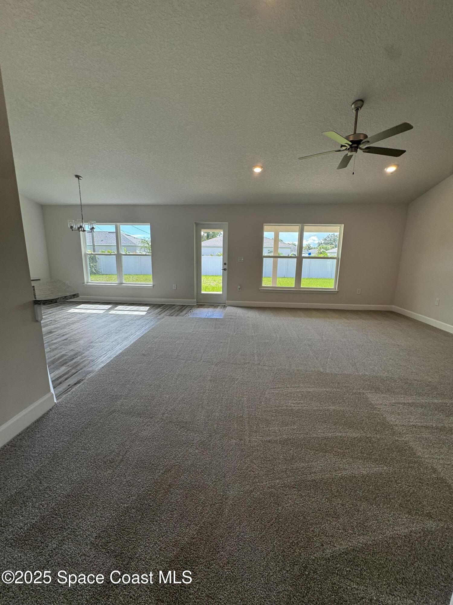 930 San Filippo Drive SE