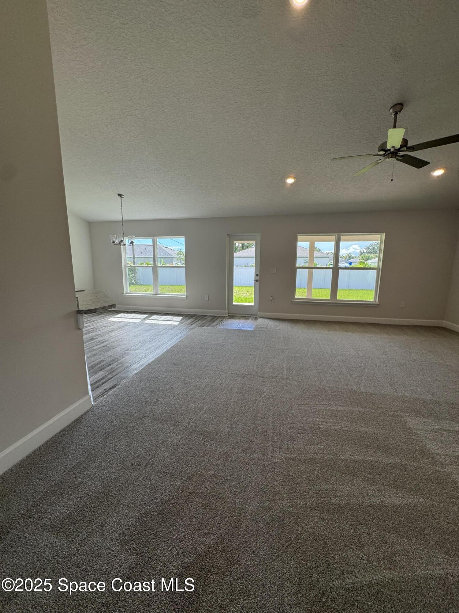 930 San Filippo Drive SE