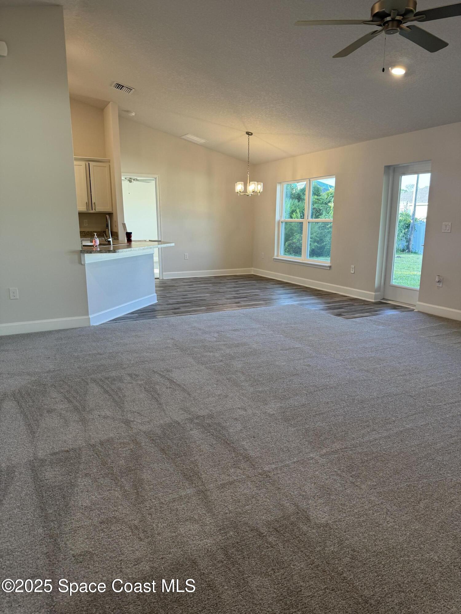 930 San Filippo Drive SE