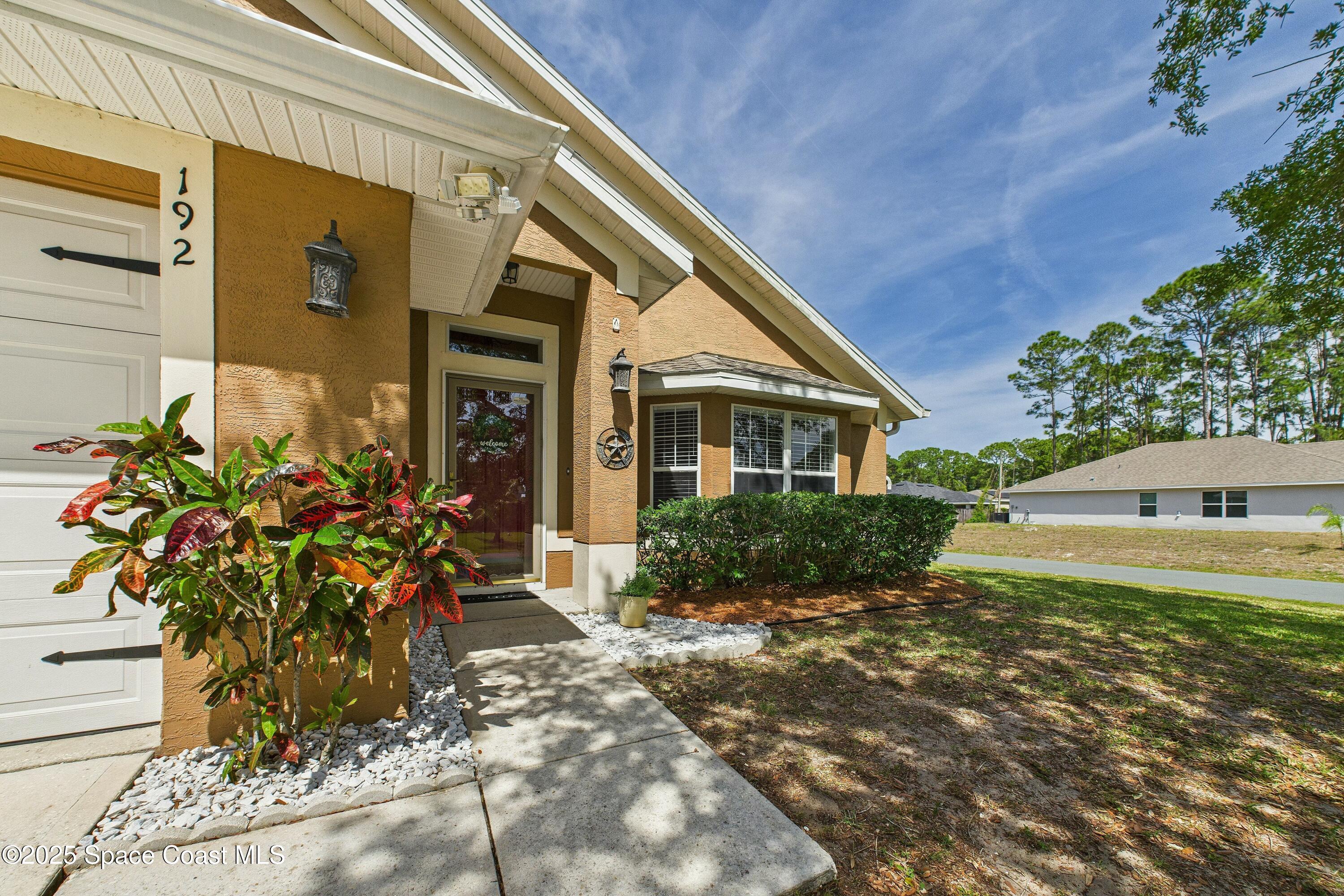 192 Dobbins Road NW