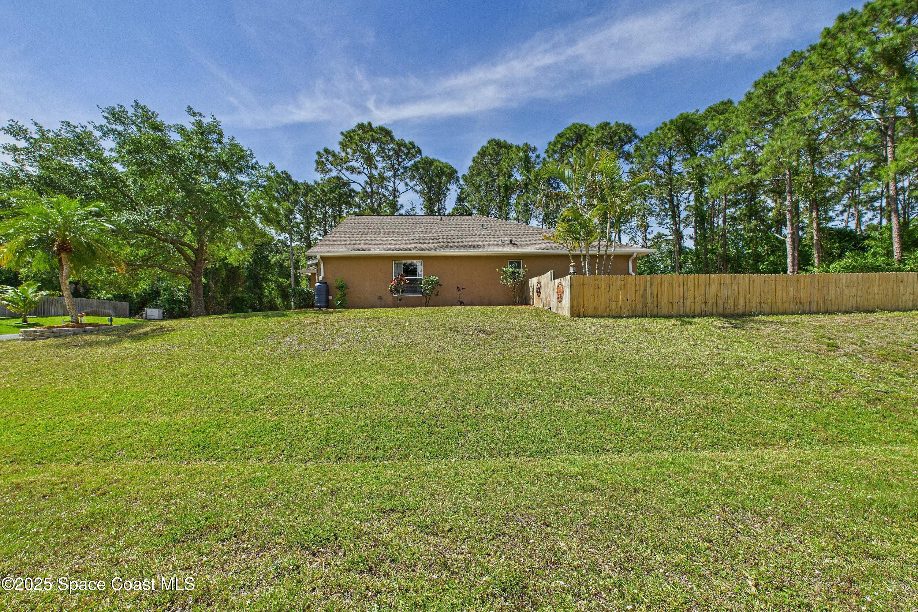 192 Dobbins Road NW