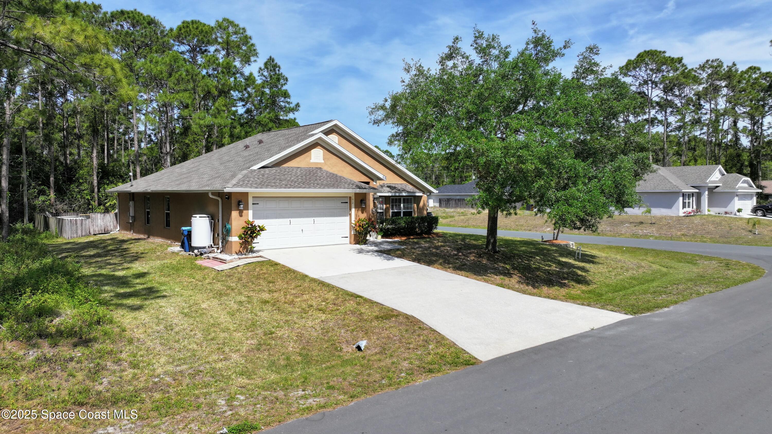 192 Dobbins Road NW