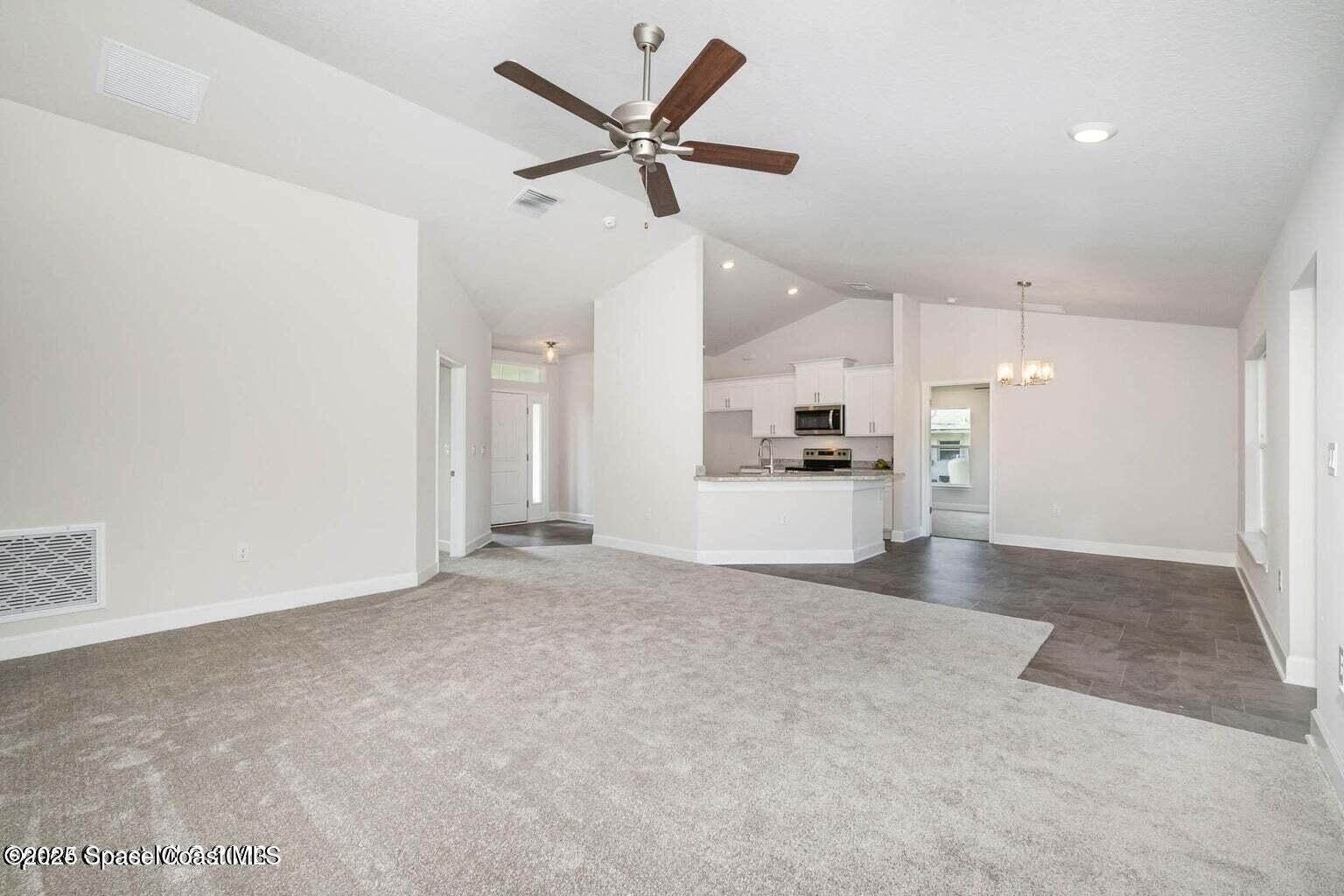 142 Saybrook Road SW