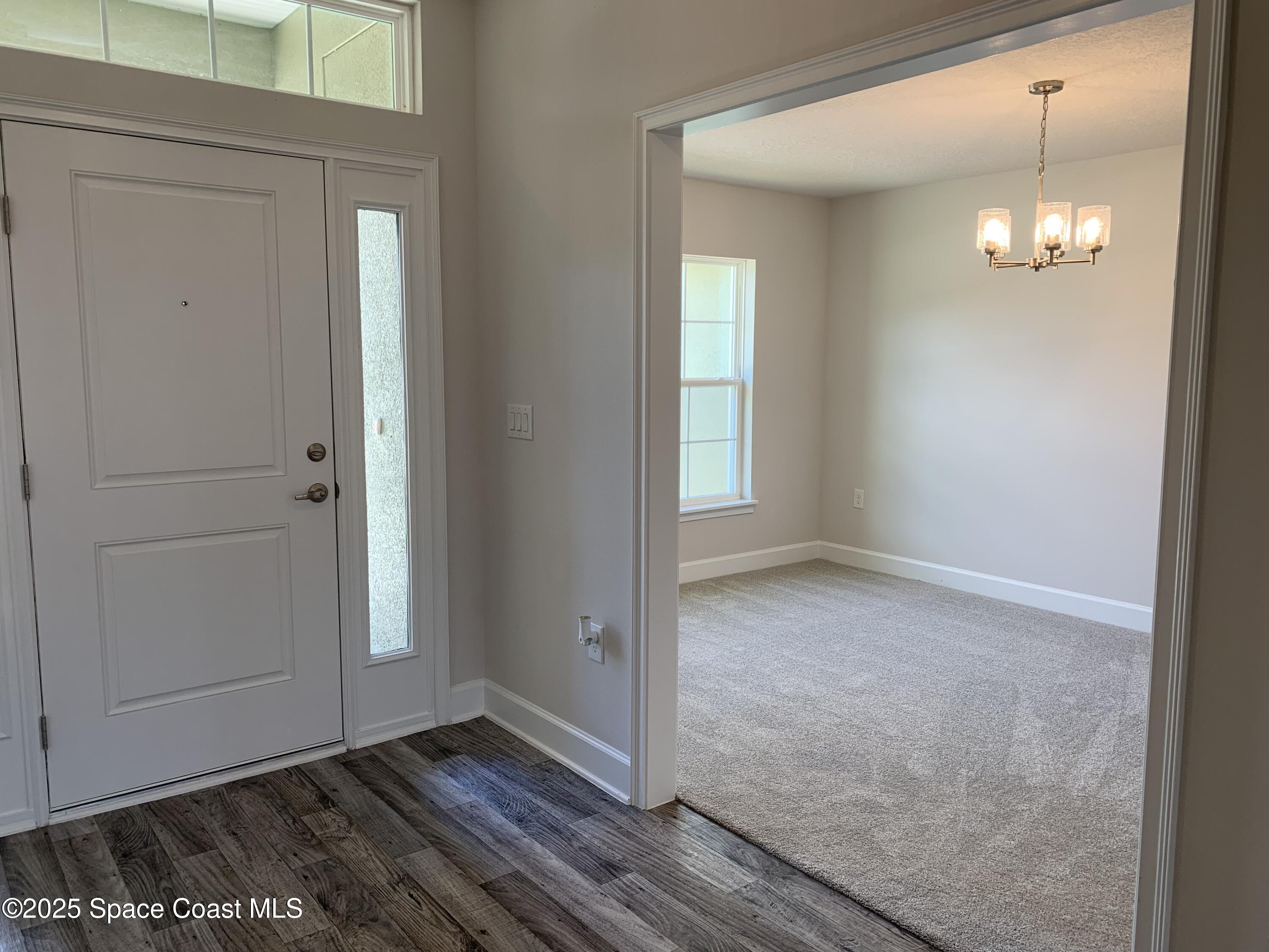 1581 San Filippo Drive SE