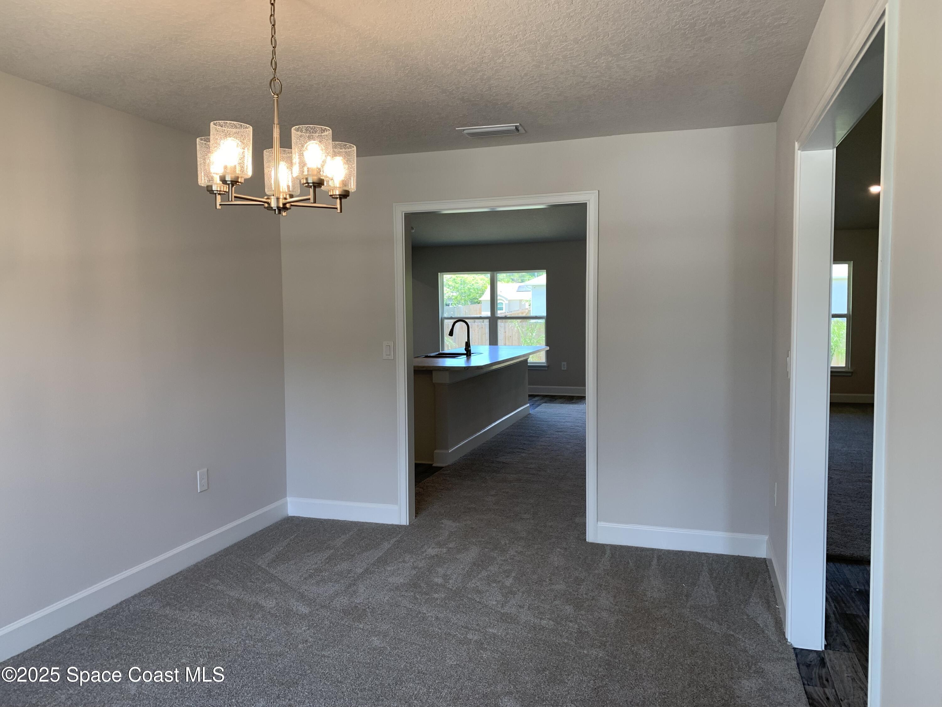 1581 San Filippo Drive SE