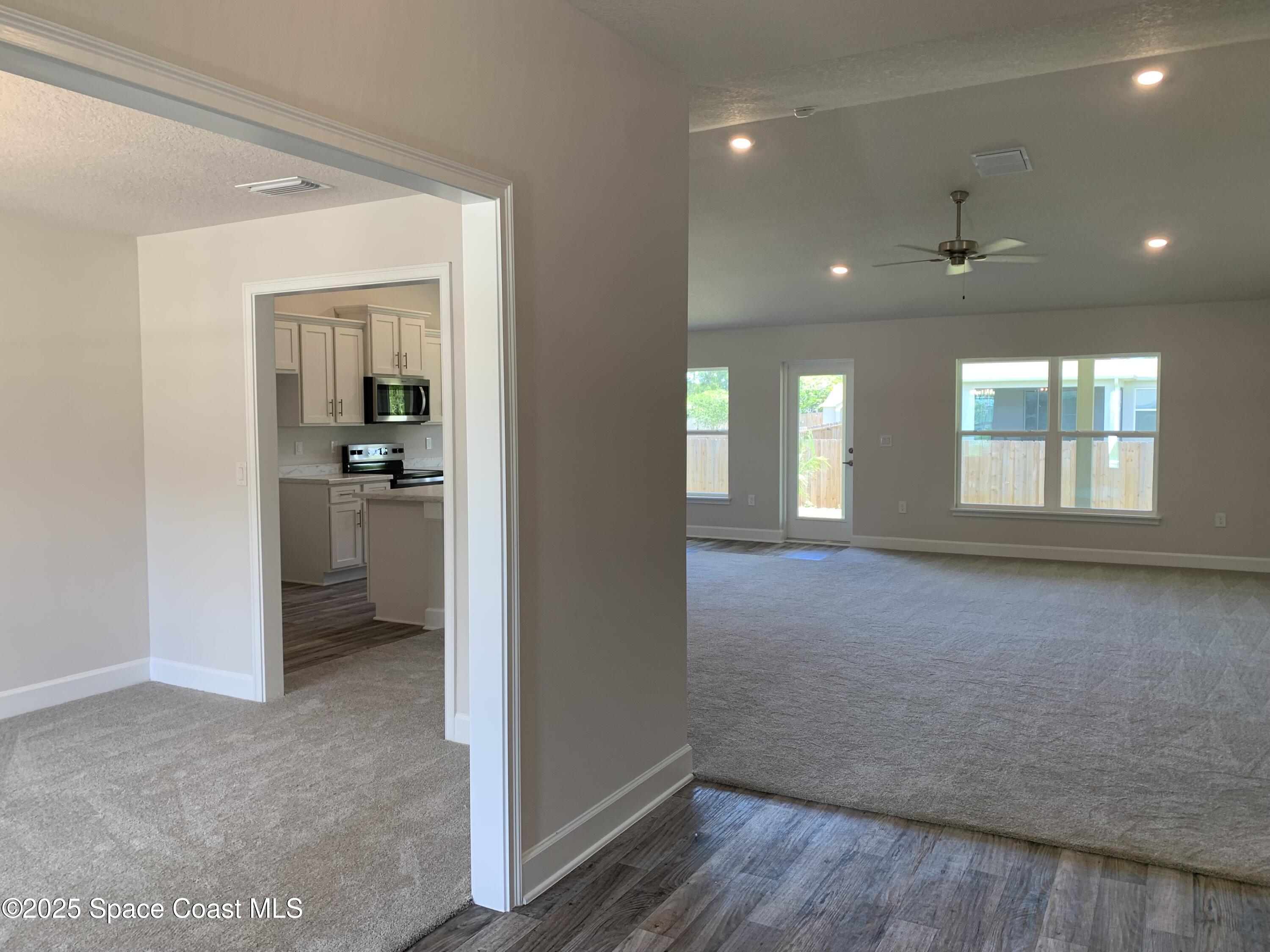 1581 San Filippo Drive SE