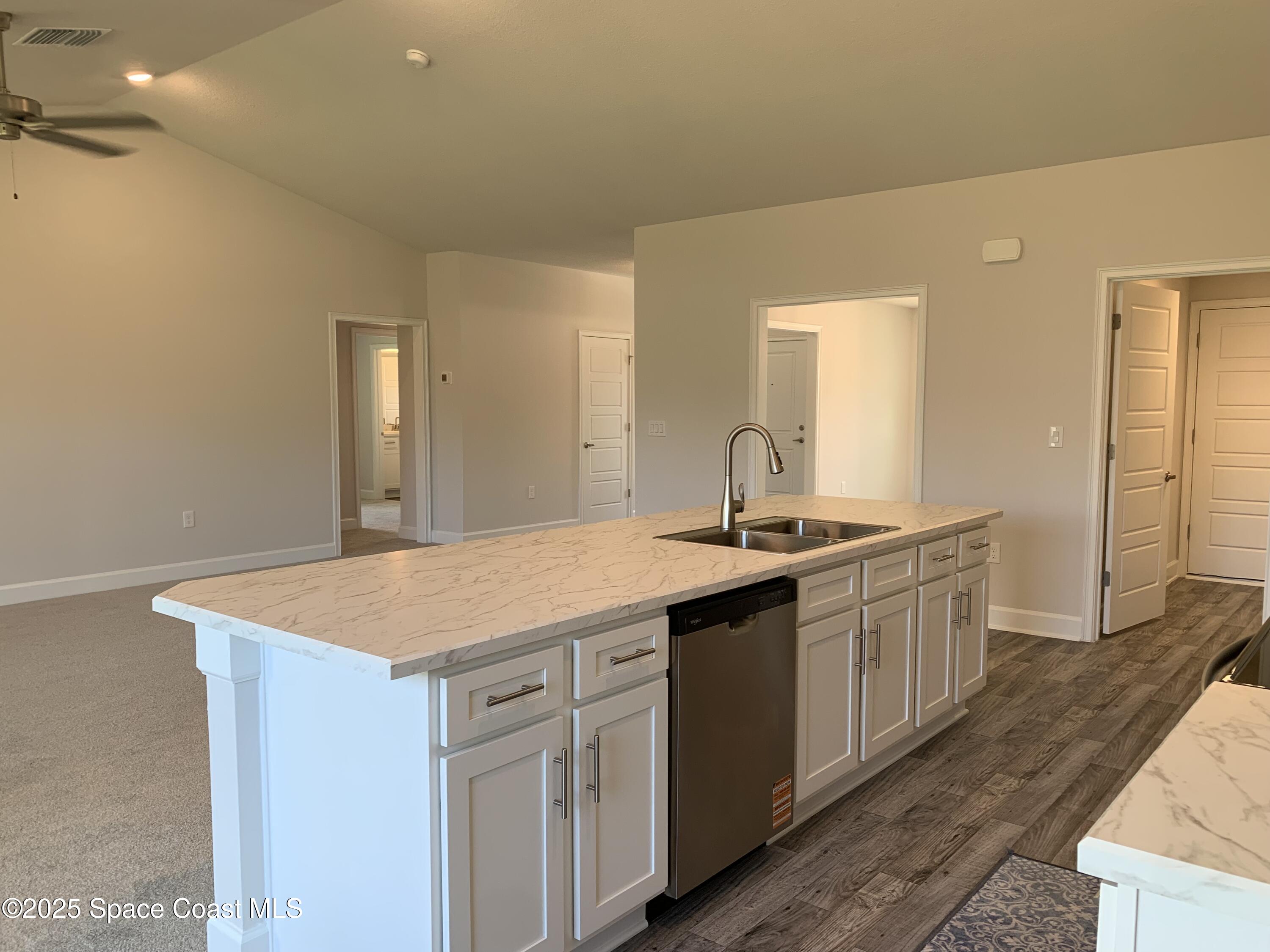 1581 San Filippo Drive SE