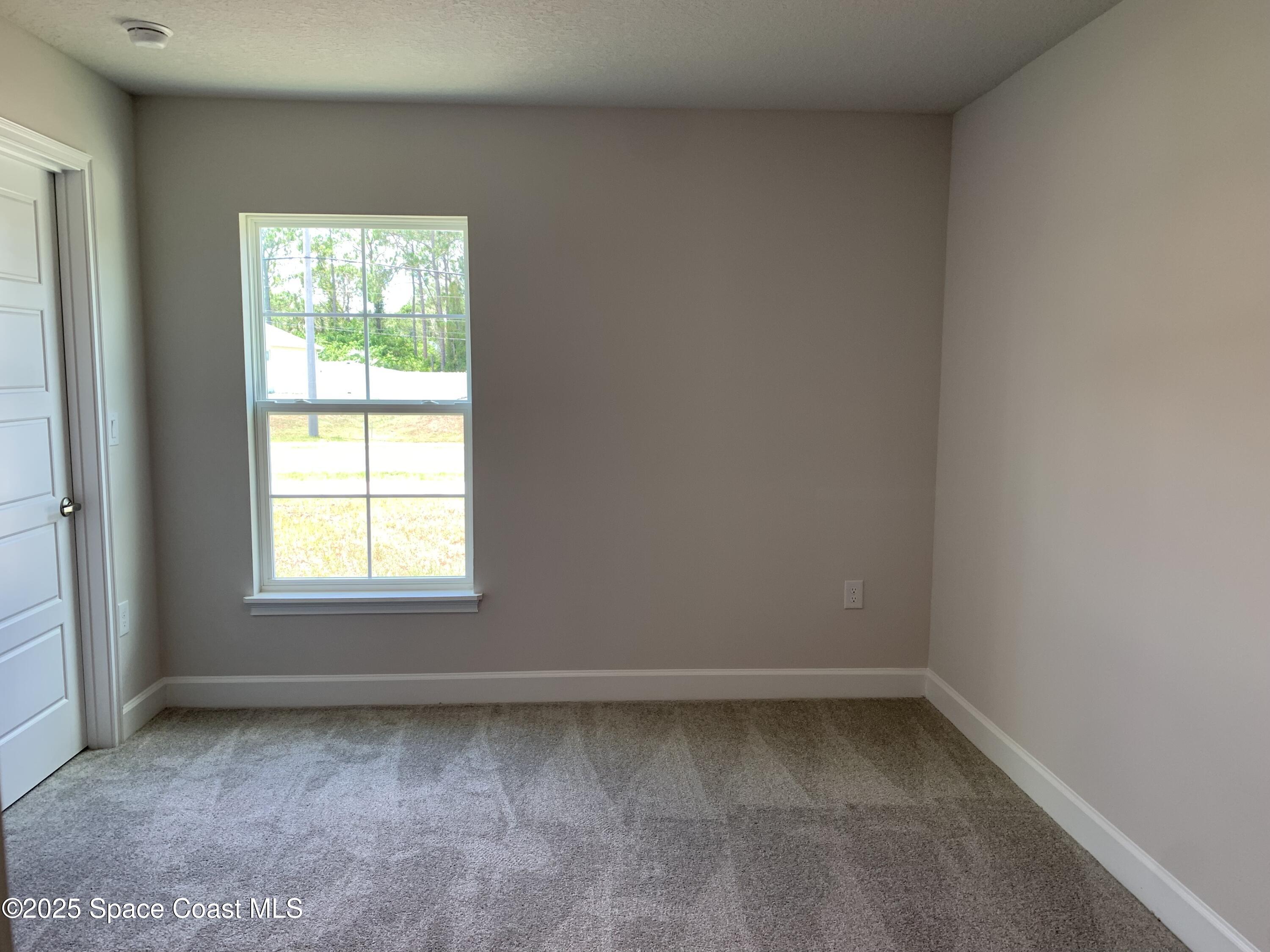 1581 San Filippo Drive SE