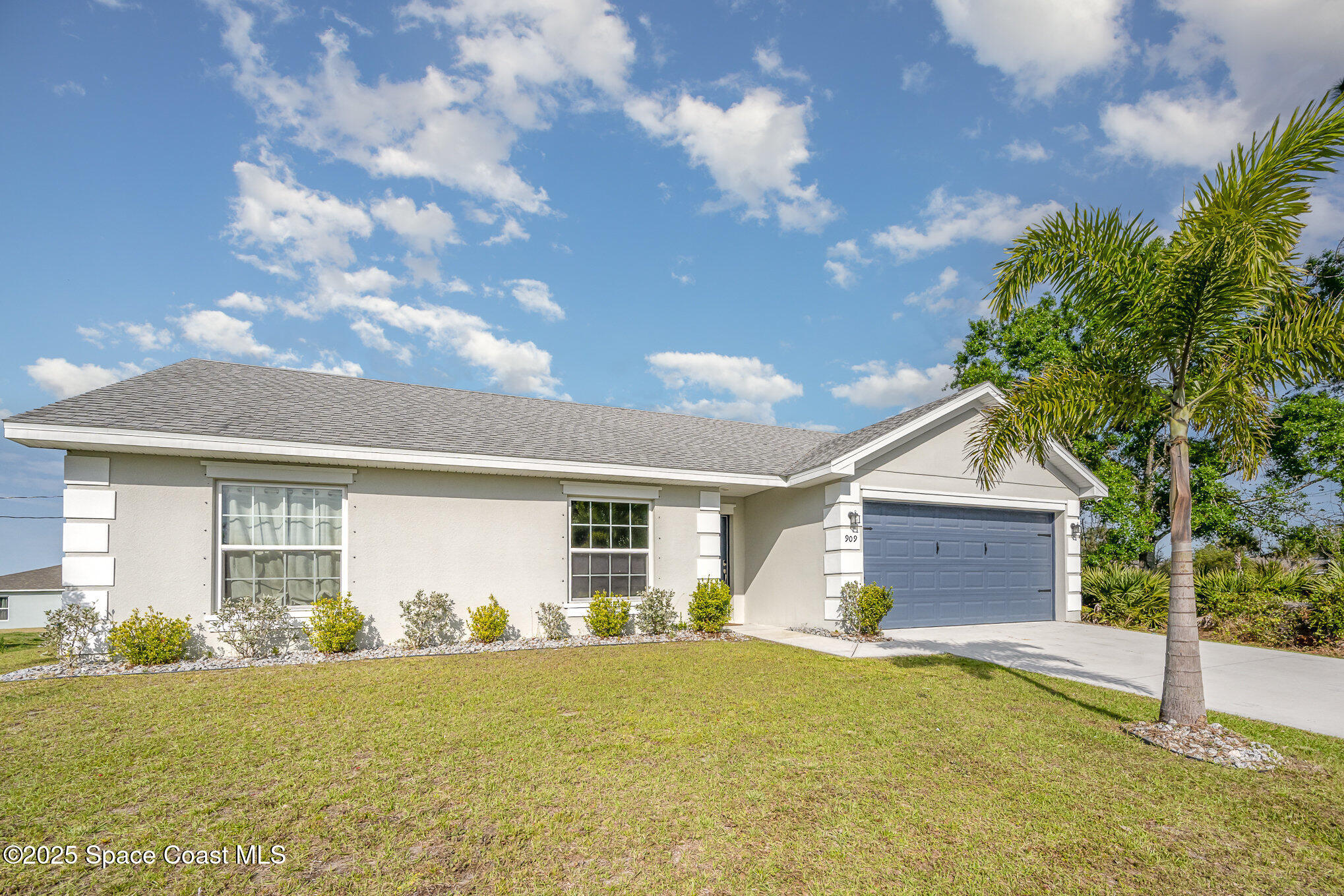 909 Sable Circle SE