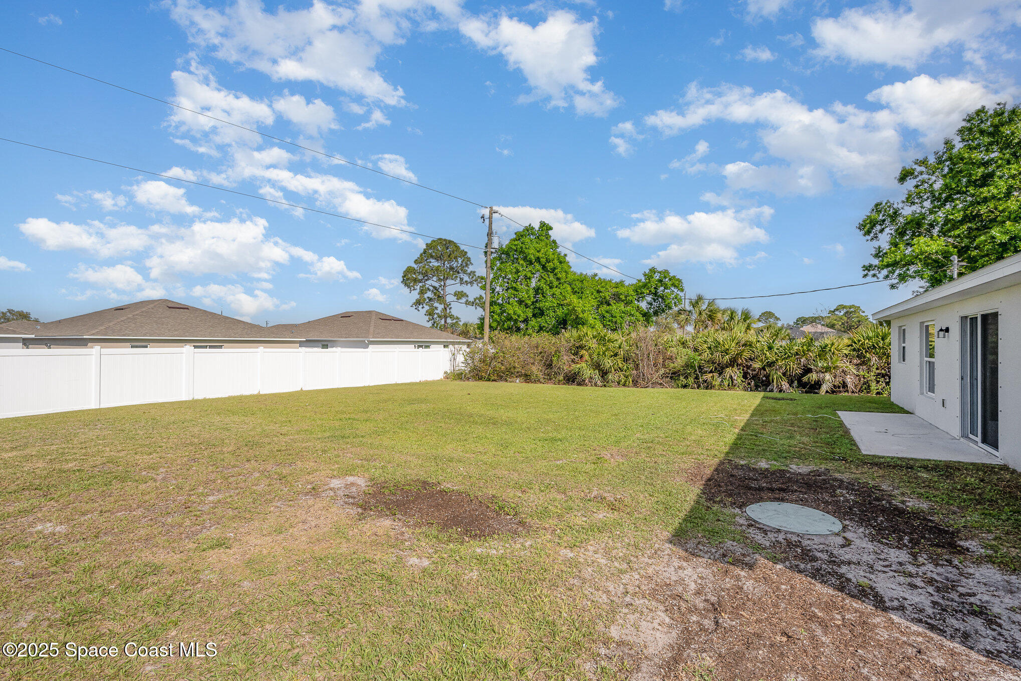 909 Sable Circle SE