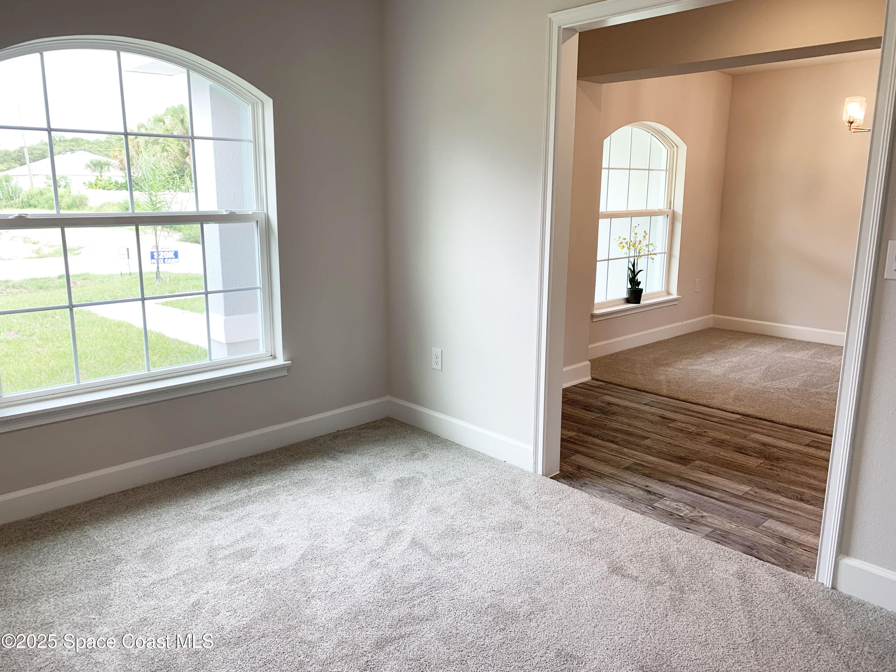 1099 Hanson Avenue SW