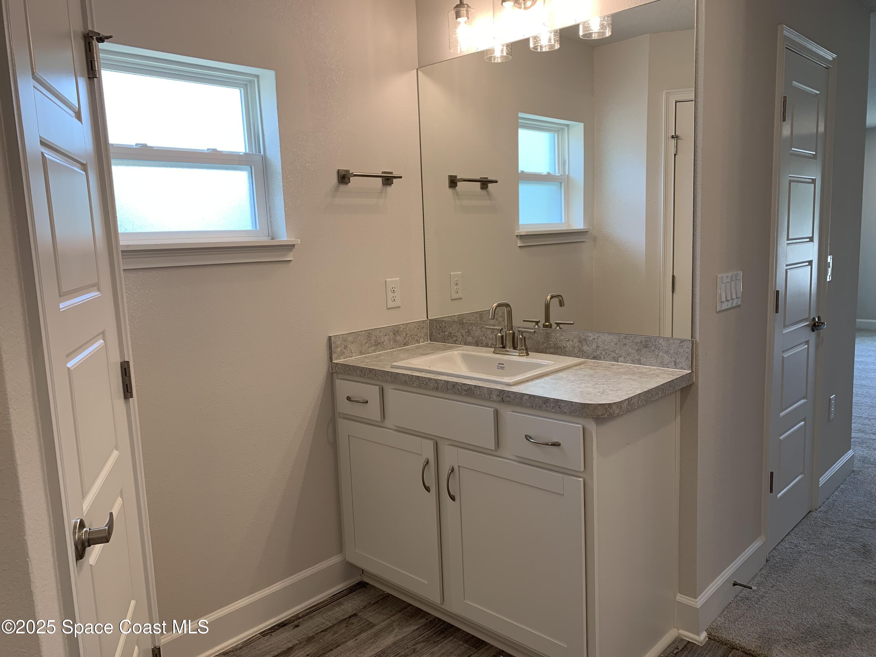 1099 Hanson Avenue SW