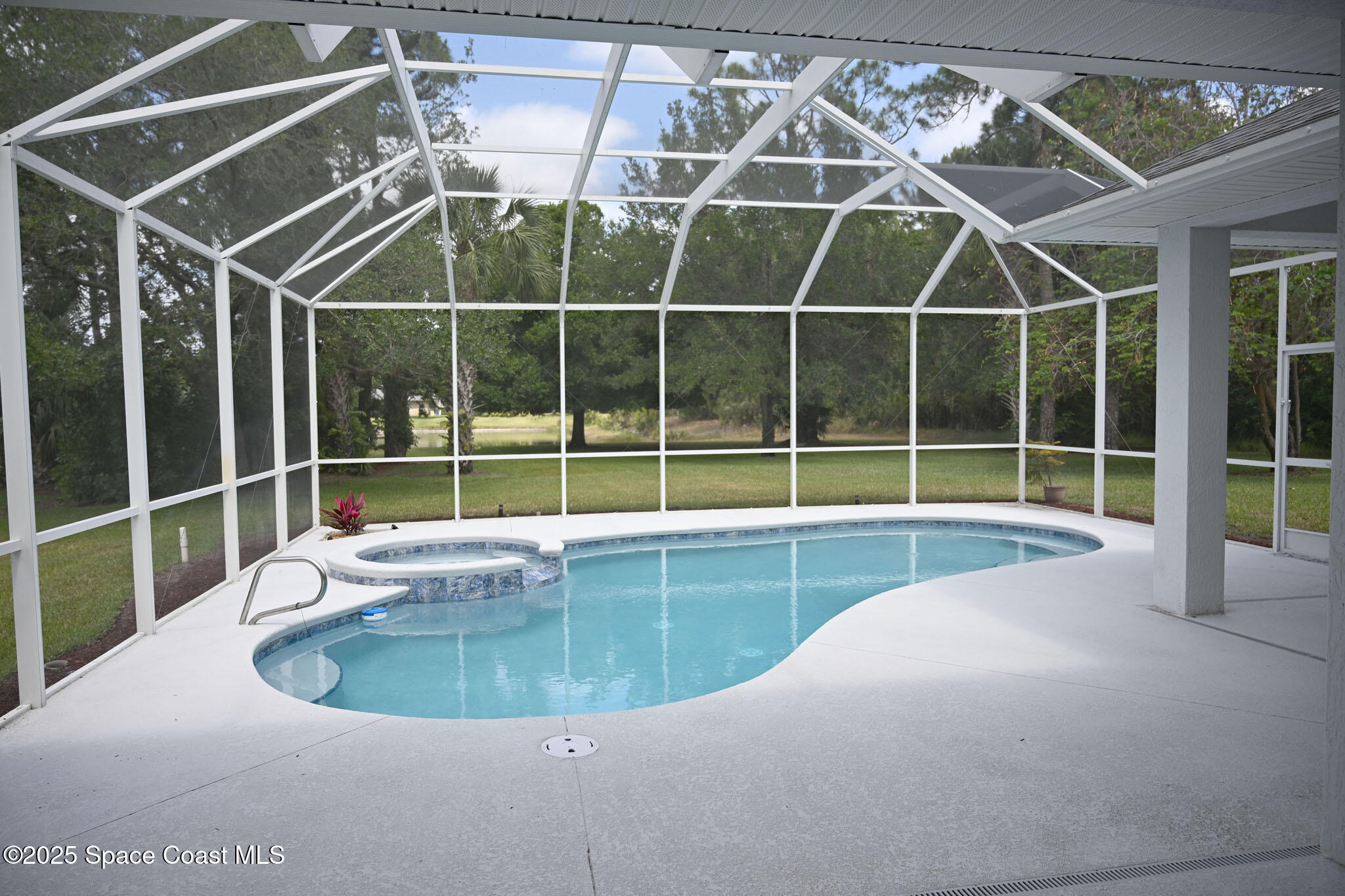 321 Brightwater Drive SE