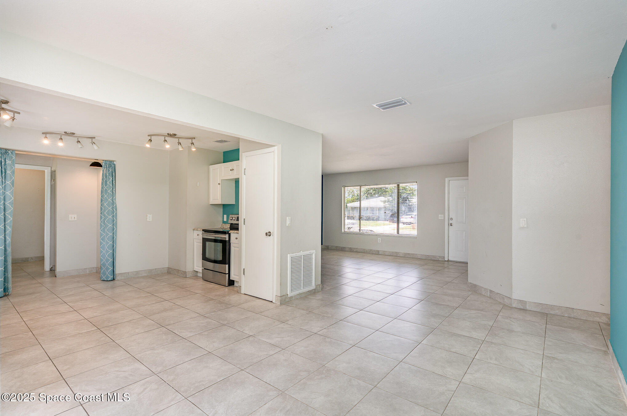 991 Gatewood Court NE