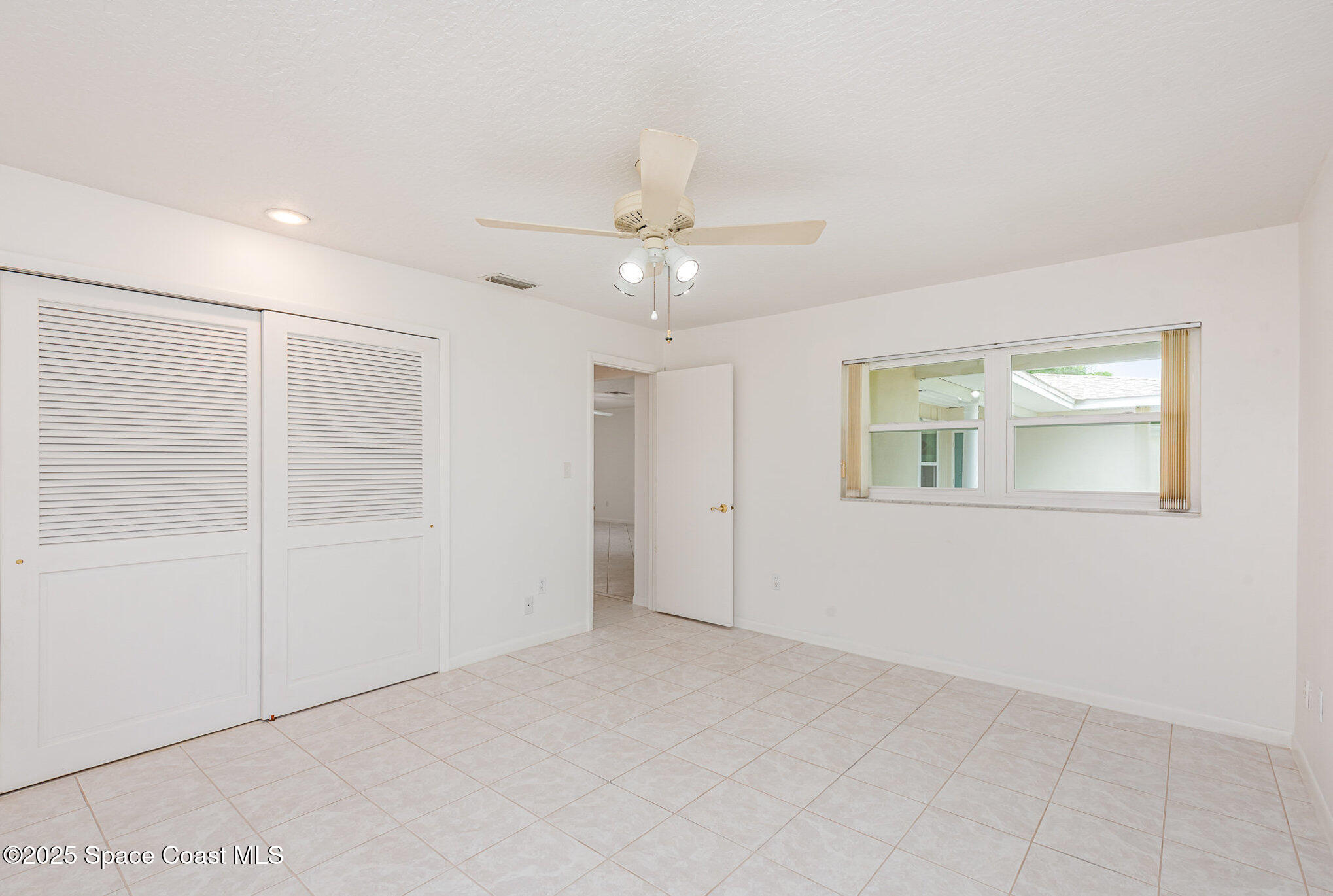 957 Waialae Circle NE