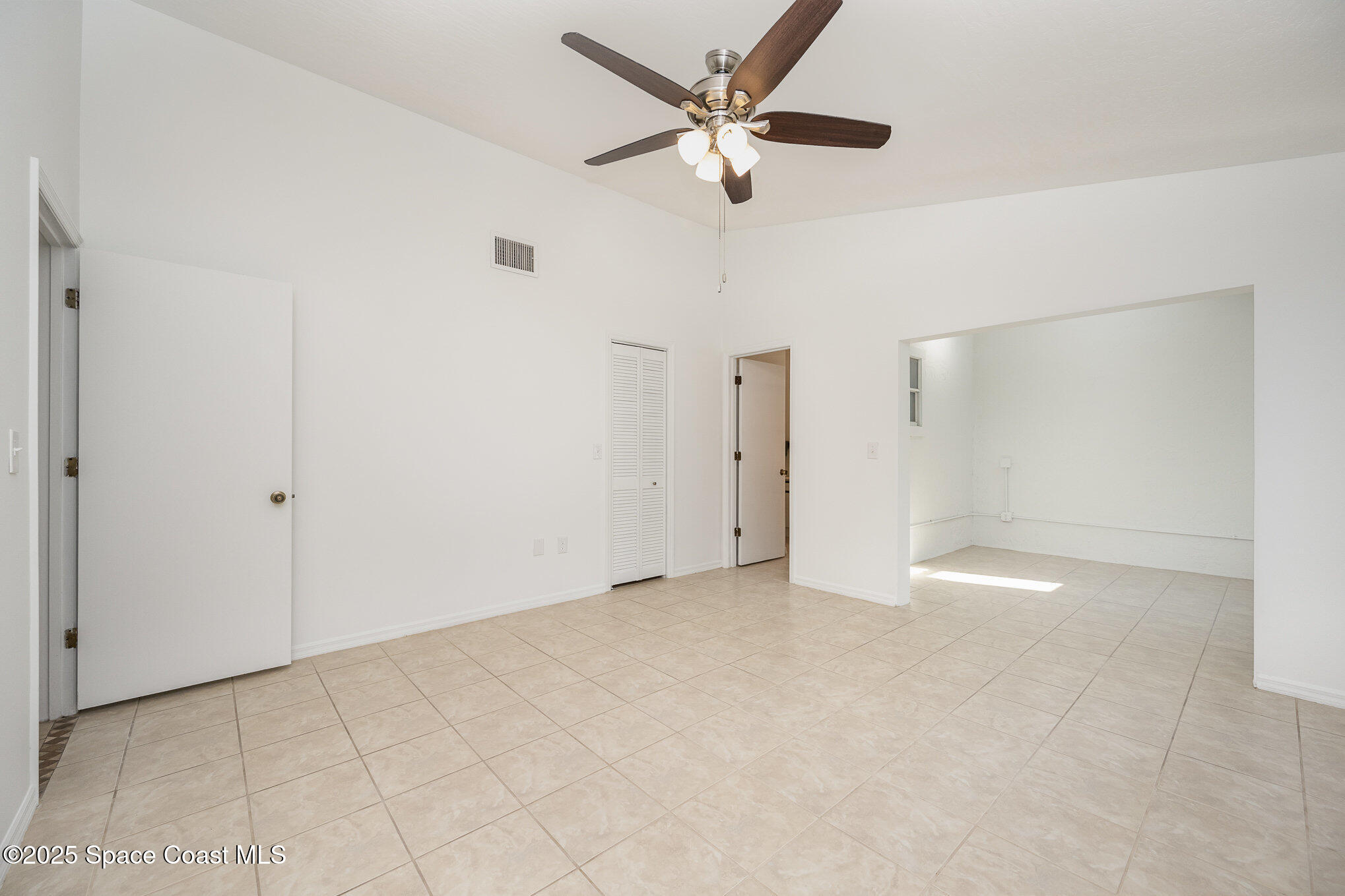 914 S Fork Circle