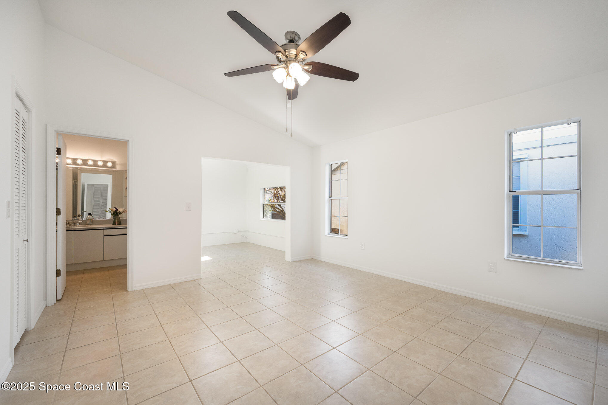 914 S Fork Circle