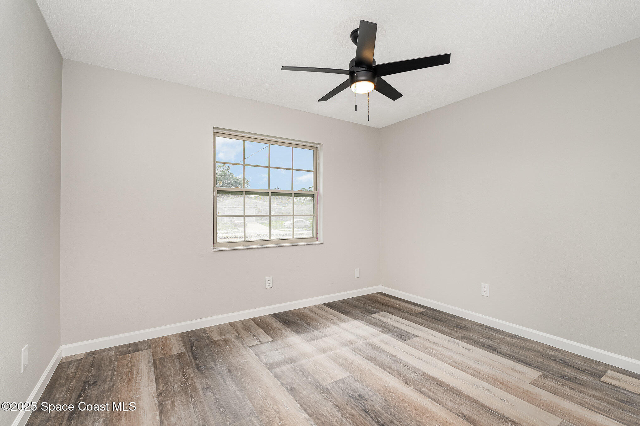 2480 Emerson Drive SE