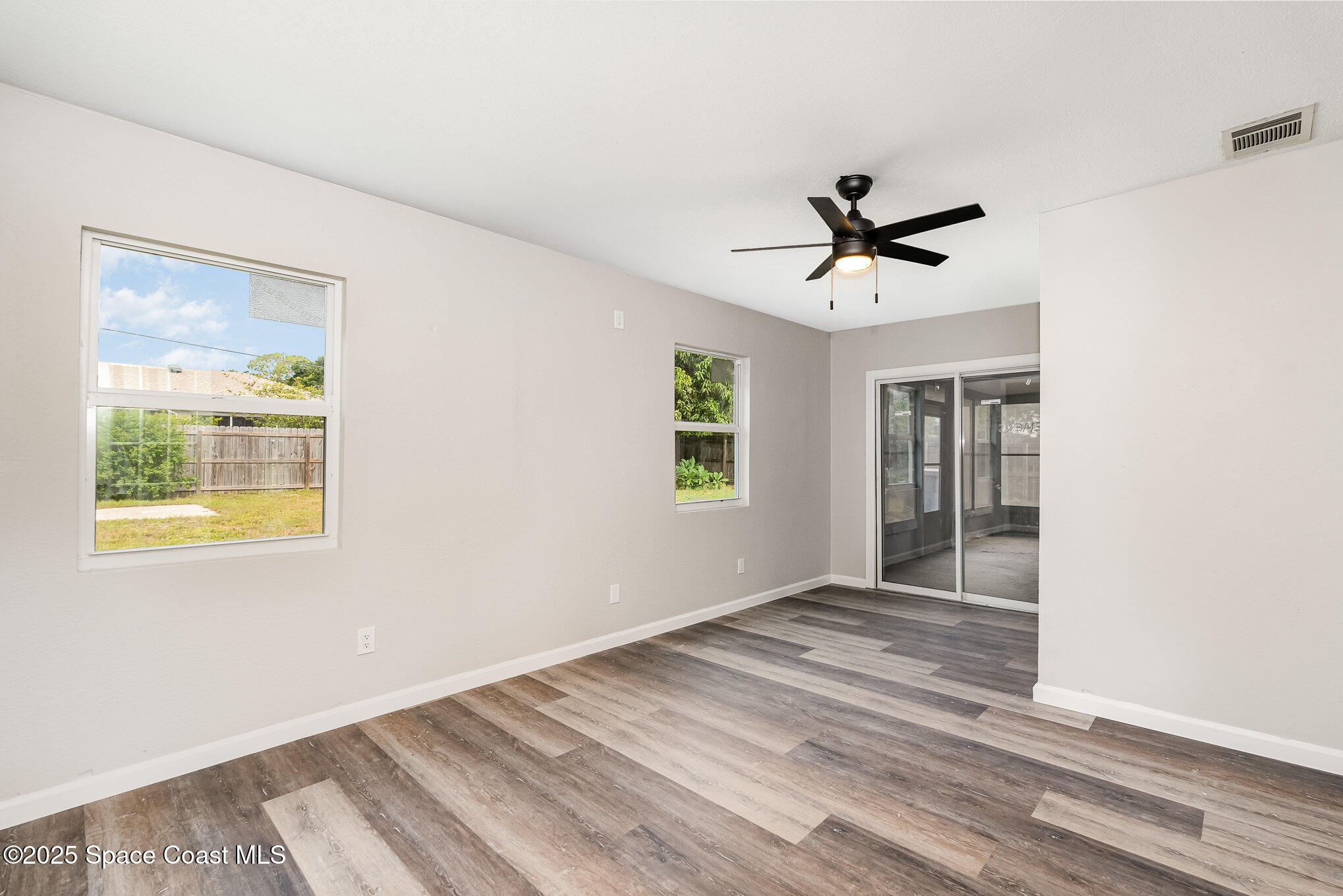 2480 Emerson Drive SE