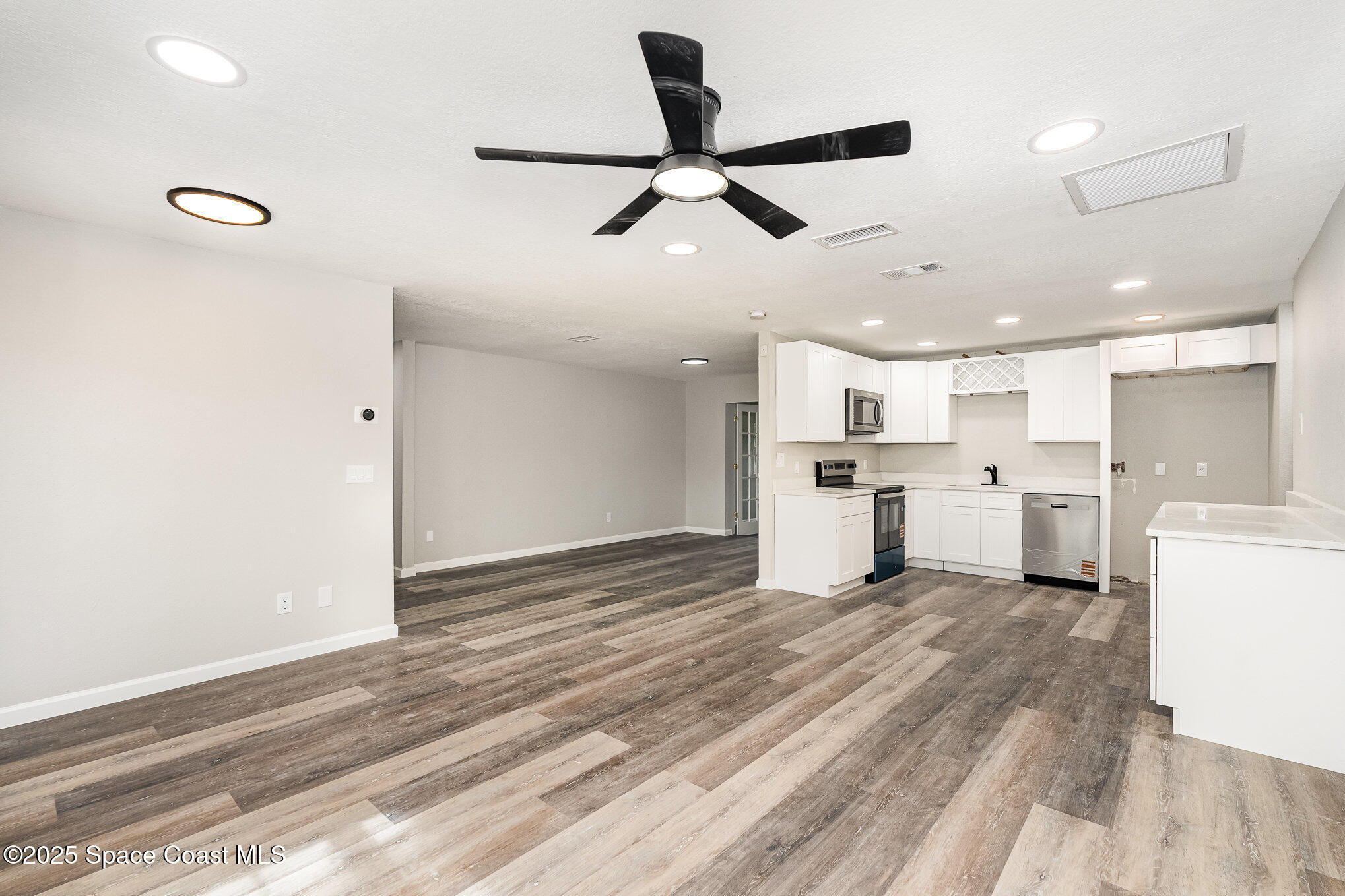 2480 Emerson Drive SE