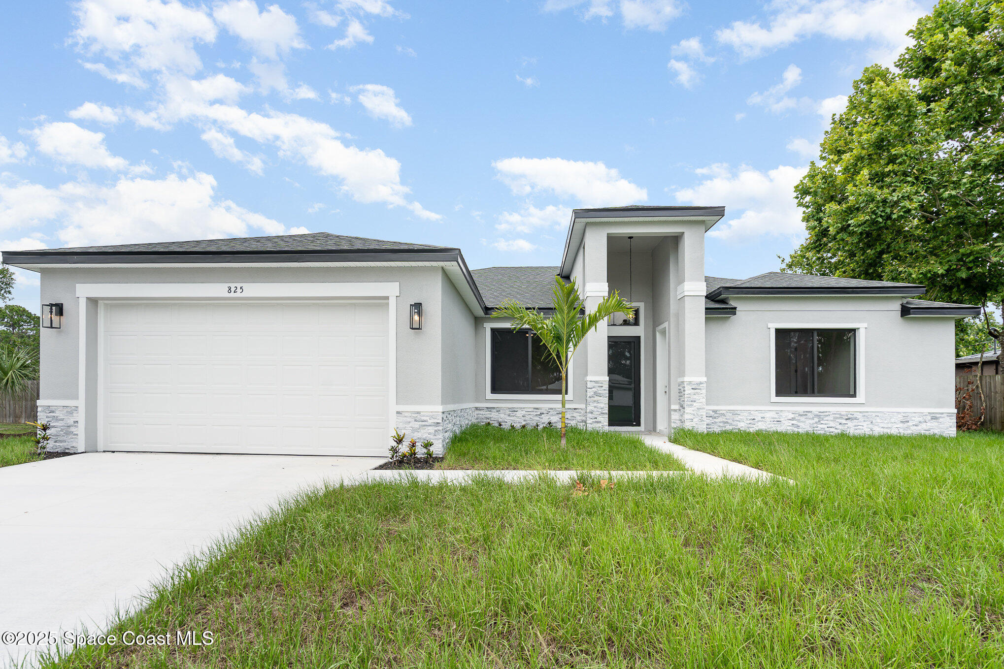 825 Tejon Avenue SW