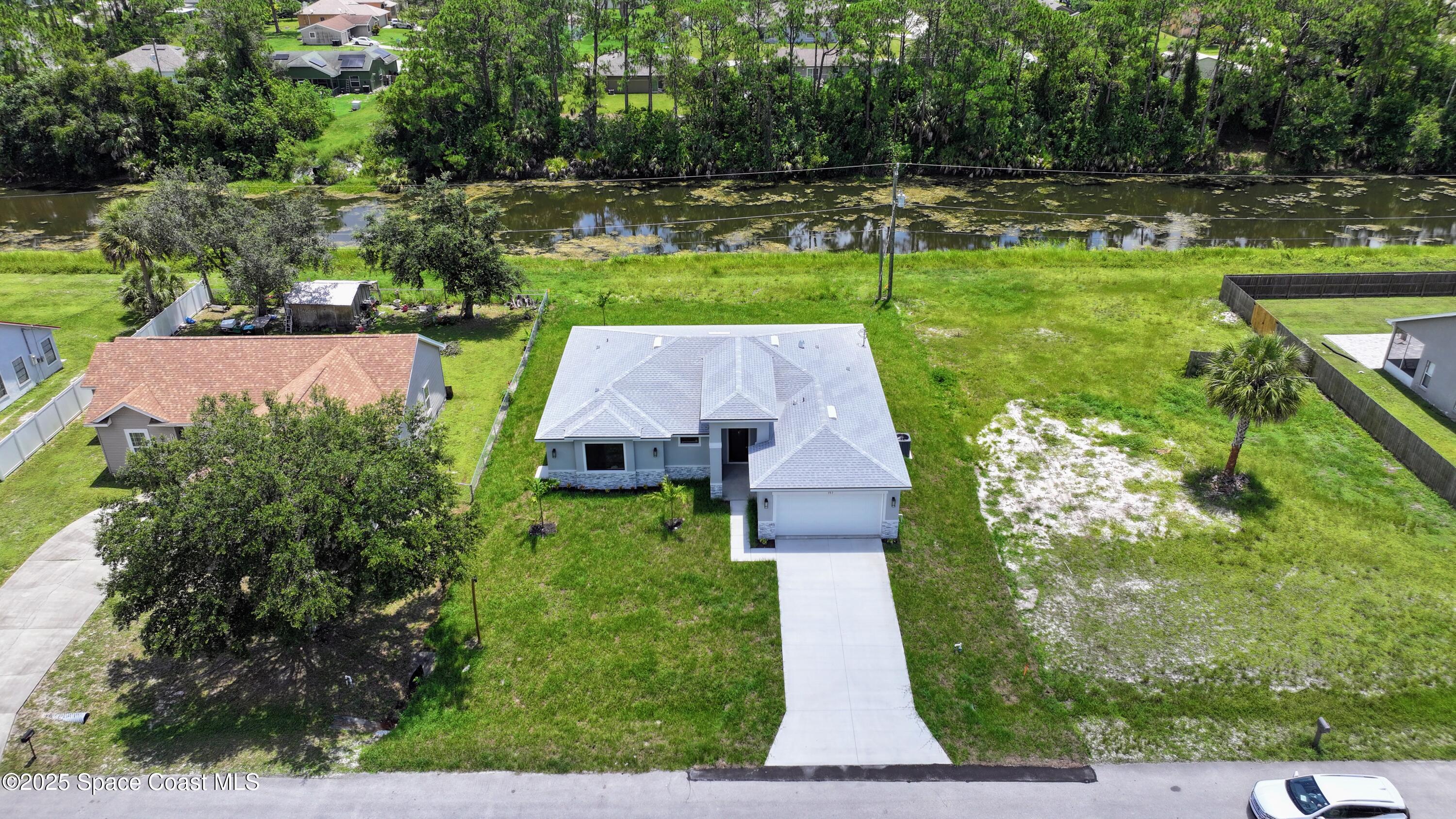 797 Tejon Avenue SW