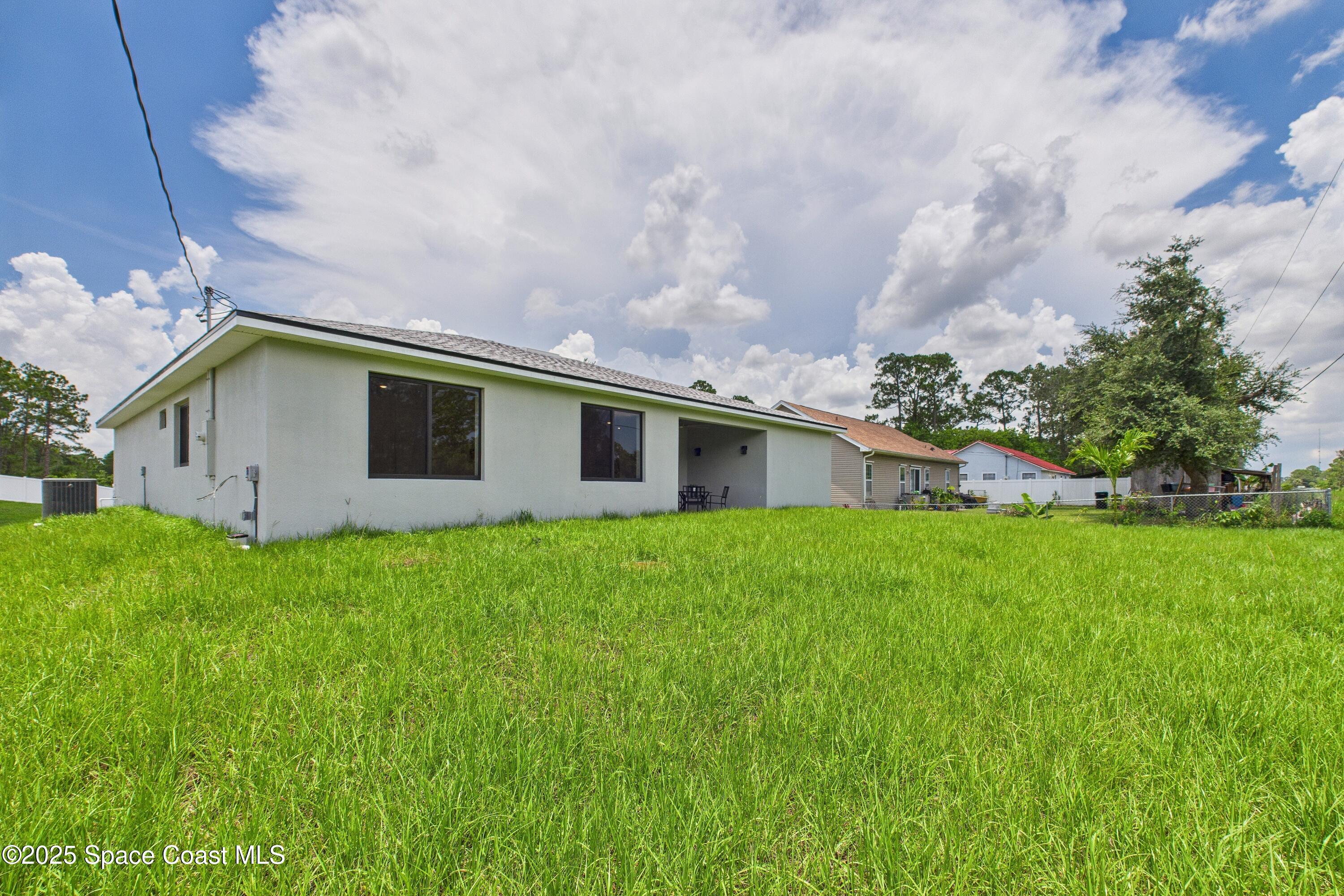 797 Tejon Avenue SW