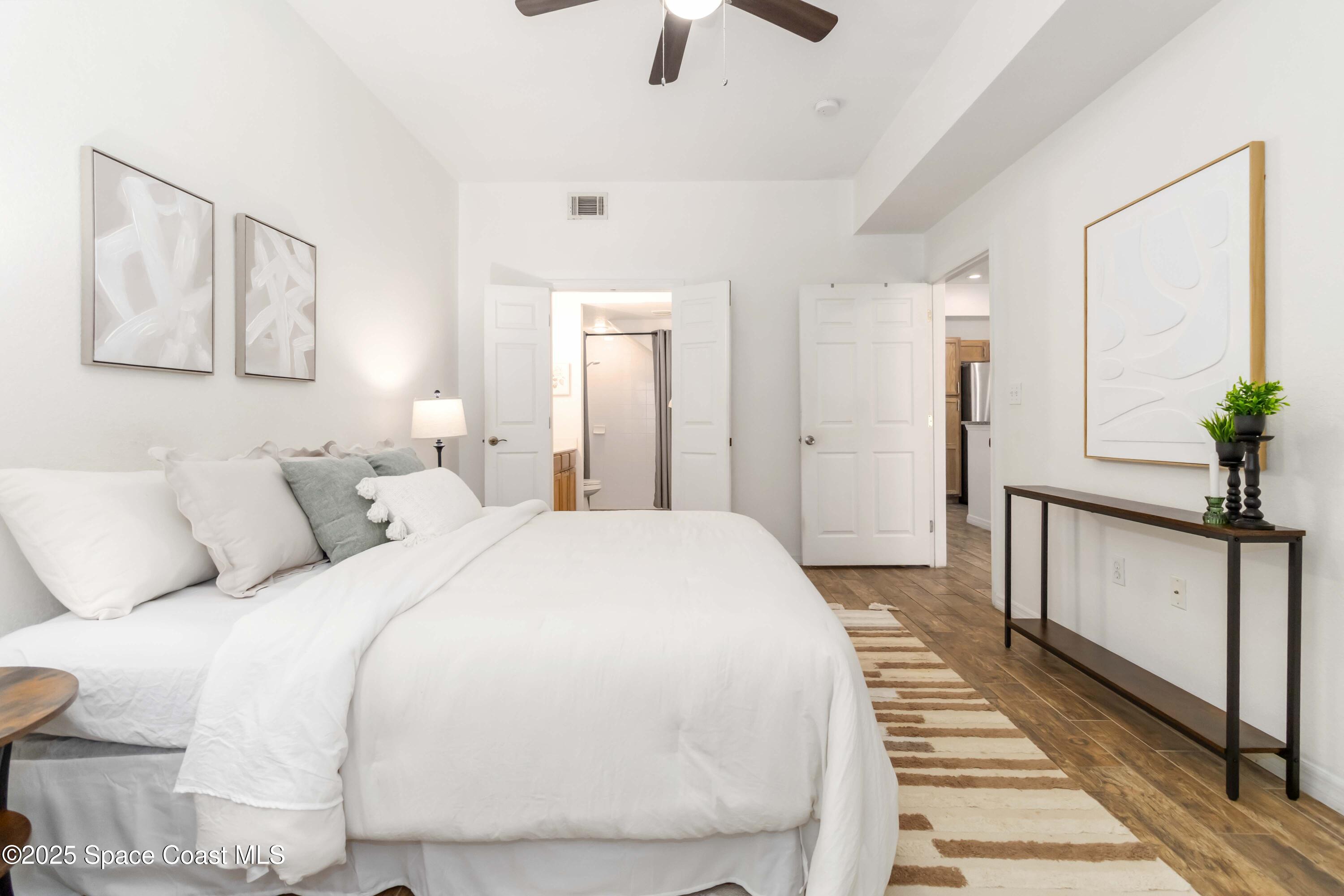 110 Turpial Way, 102