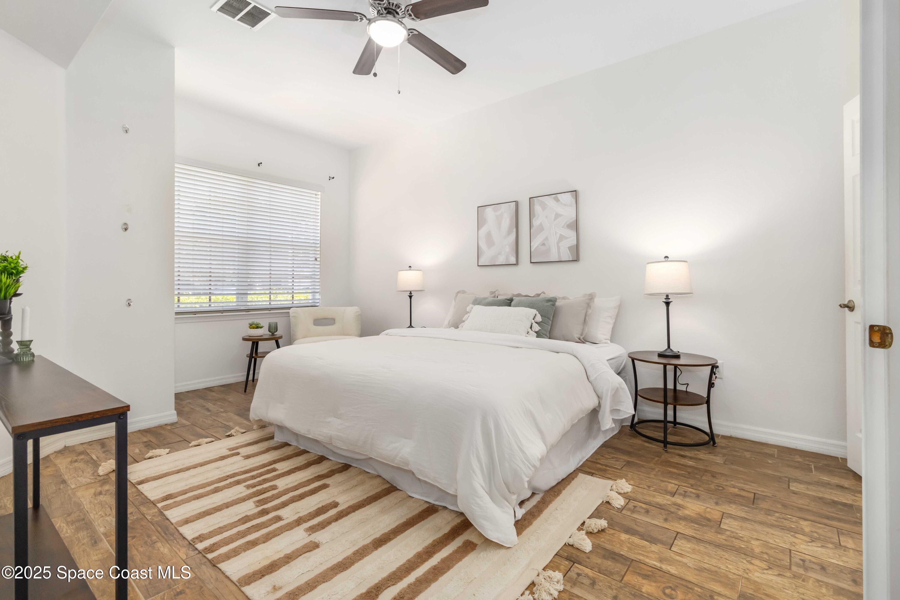 110 Turpial Way, 102