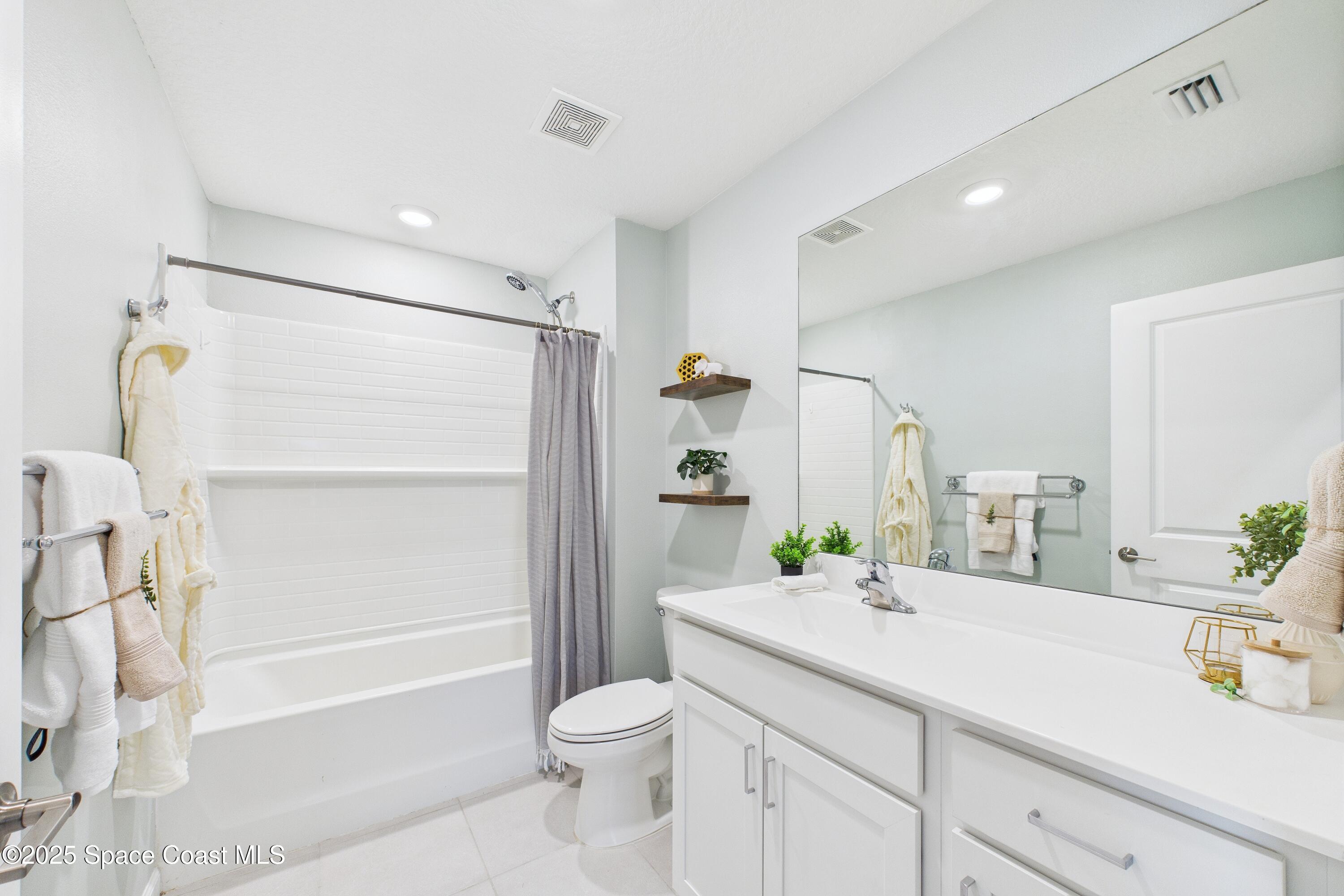 1915 Diablo Circle SW