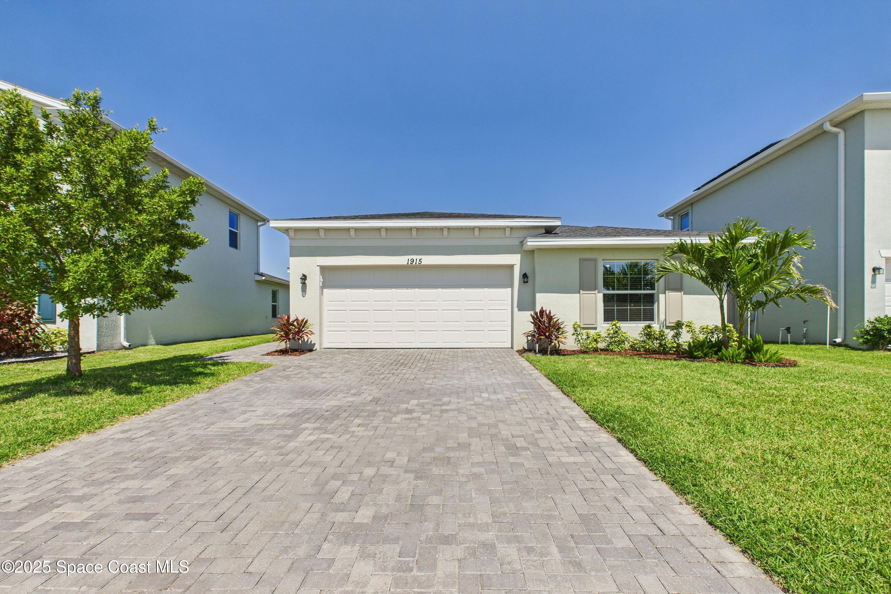 1915 Diablo Circle SW