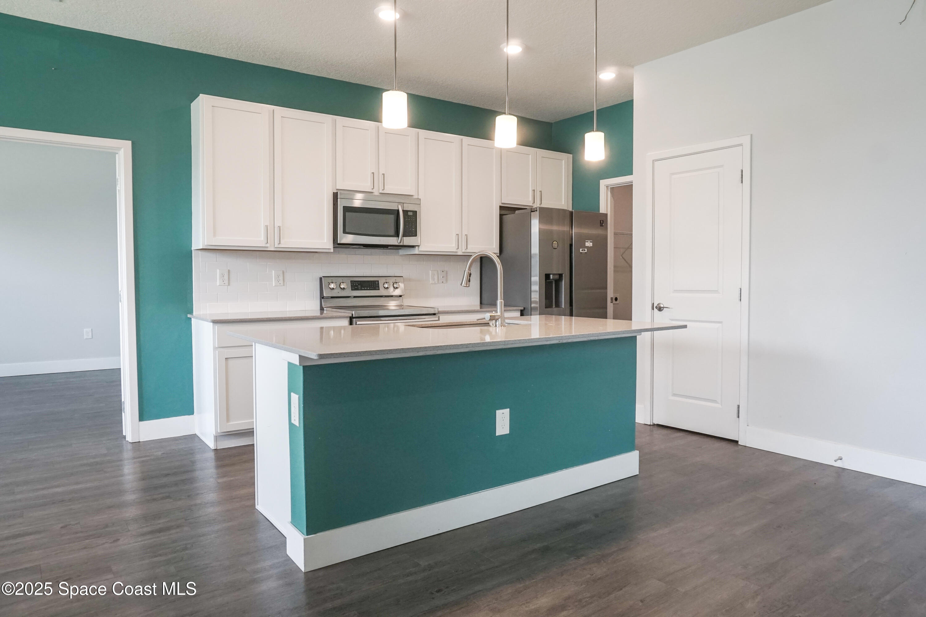458 Saragassa Avenue SW