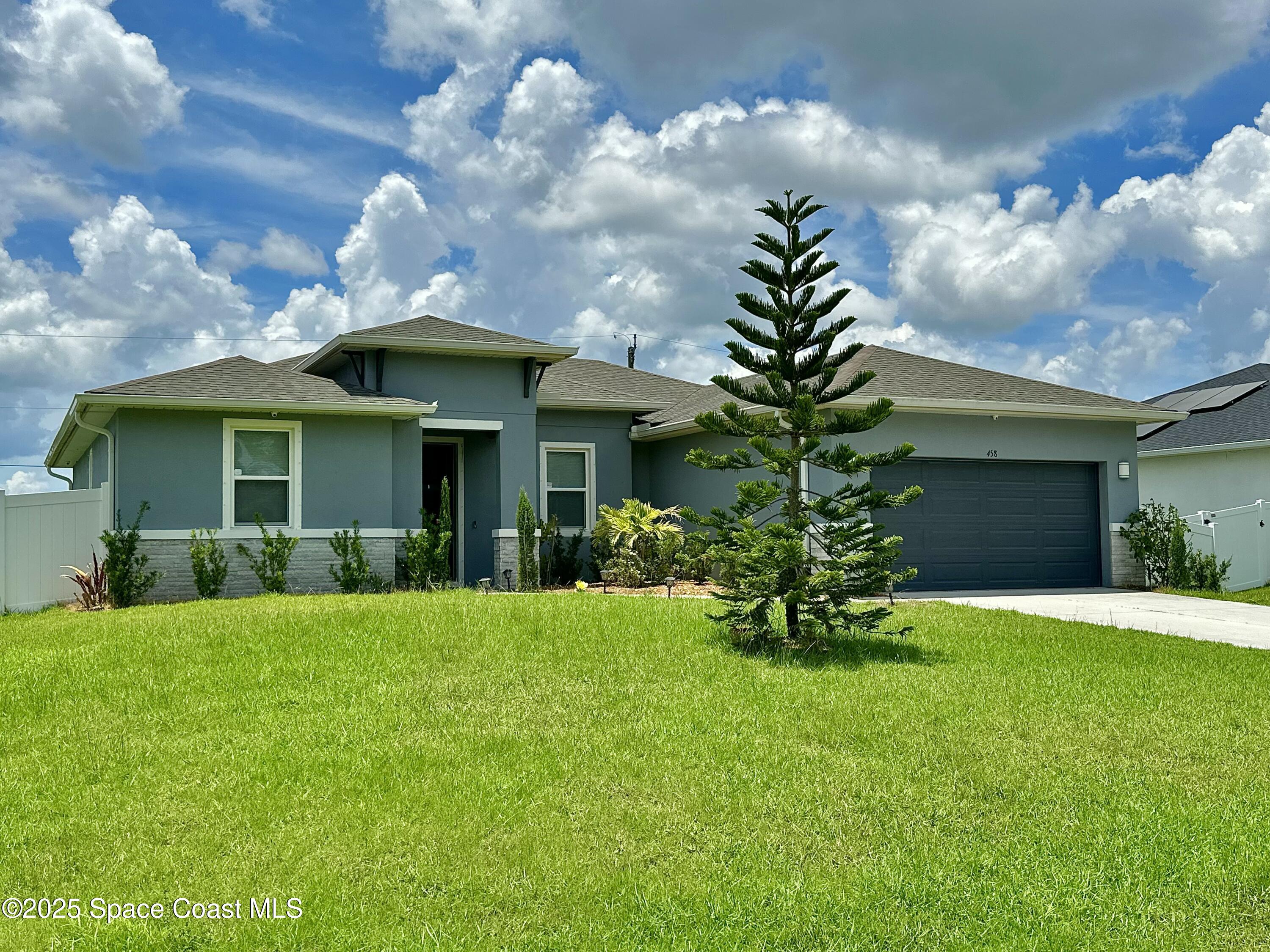 458 Saragassa Avenue SW