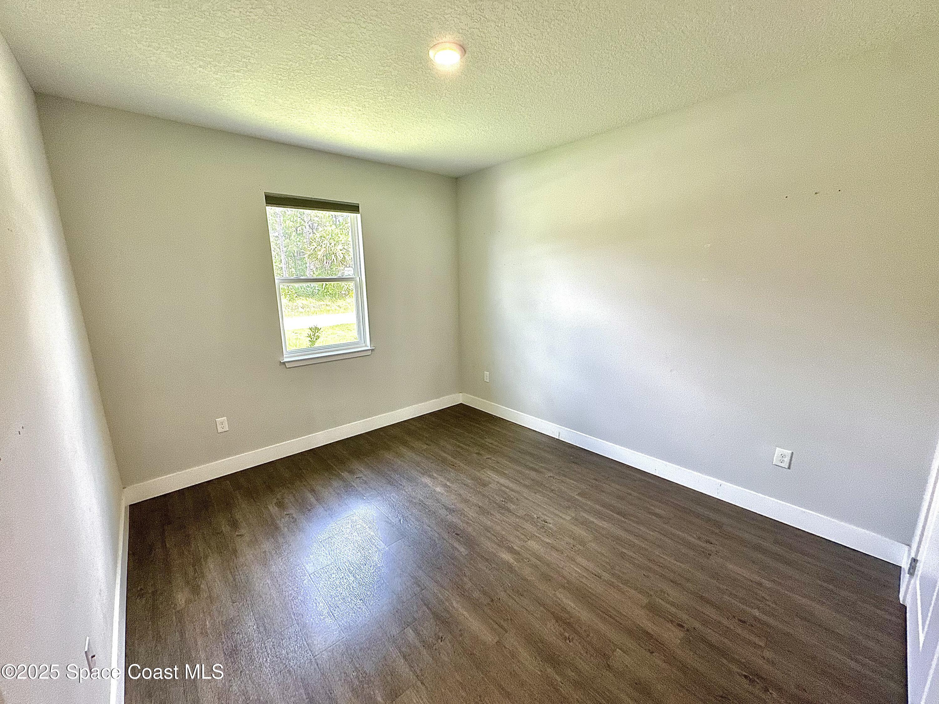458 Saragassa Avenue SW