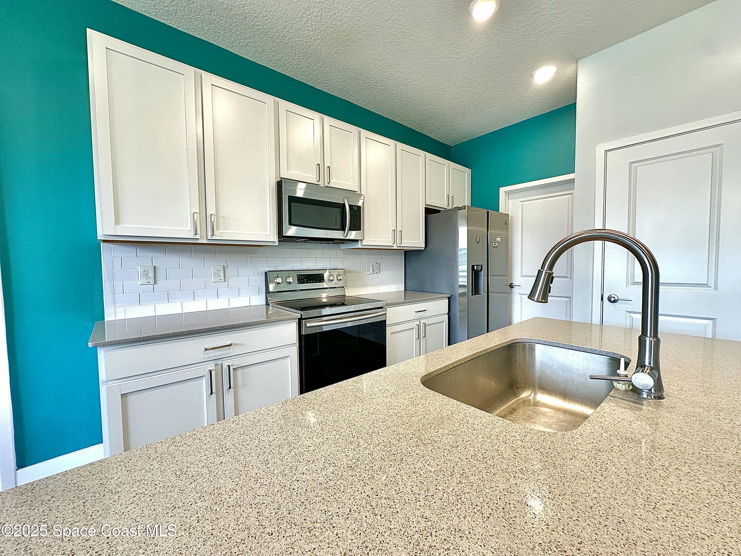 458 Saragassa Avenue SW