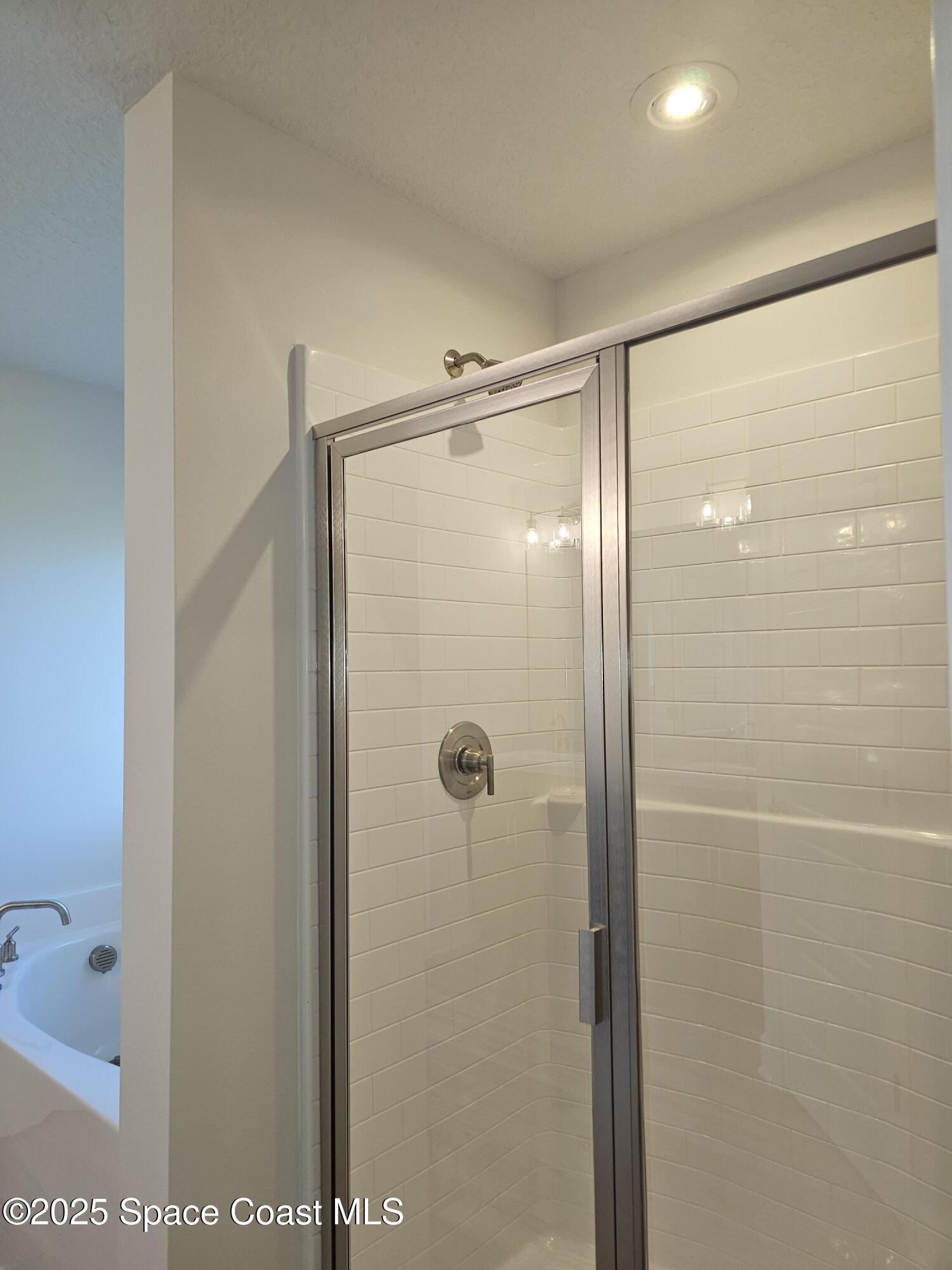 880 De Groodt Road SW