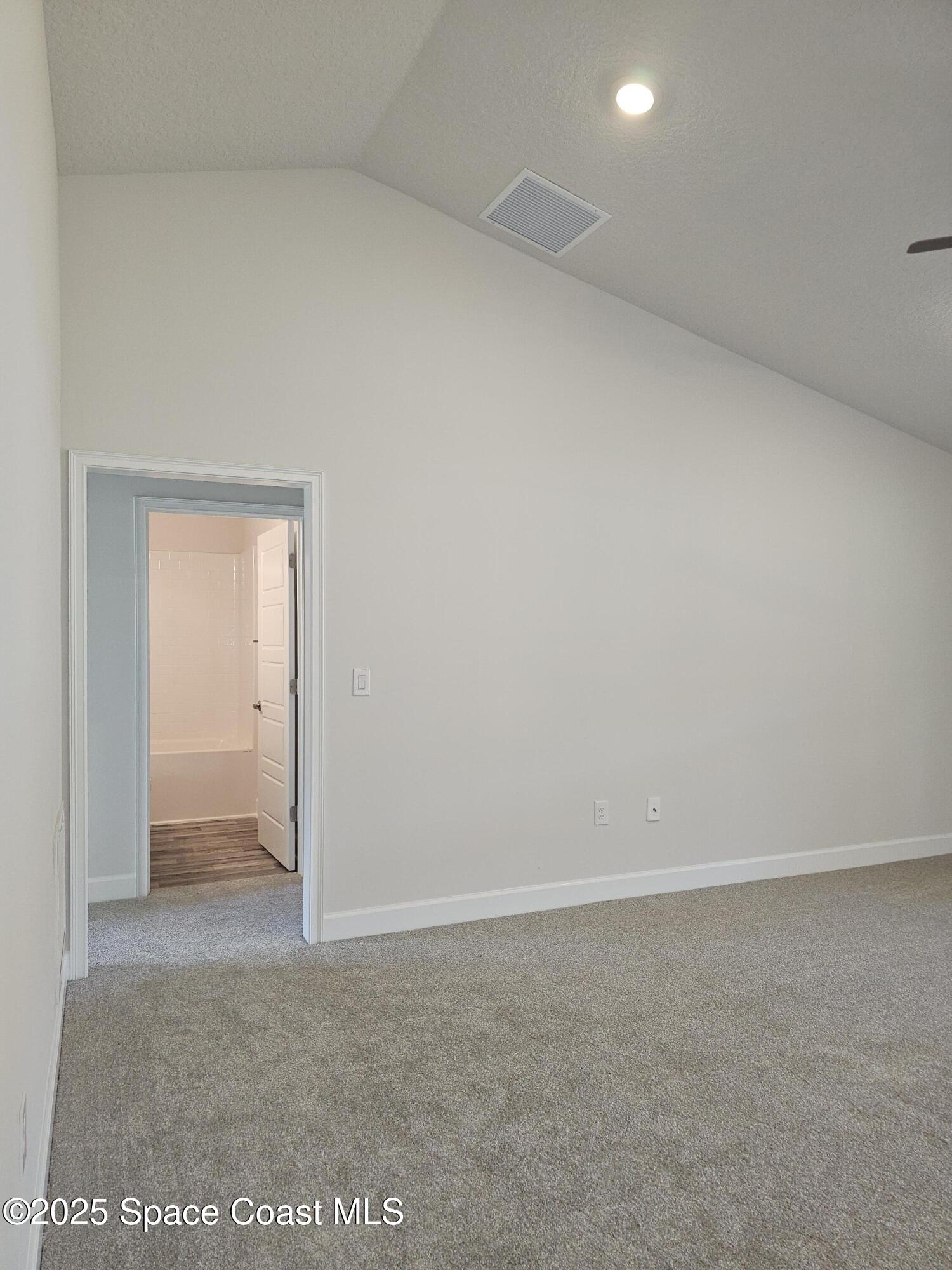 880 De Groodt Road SW