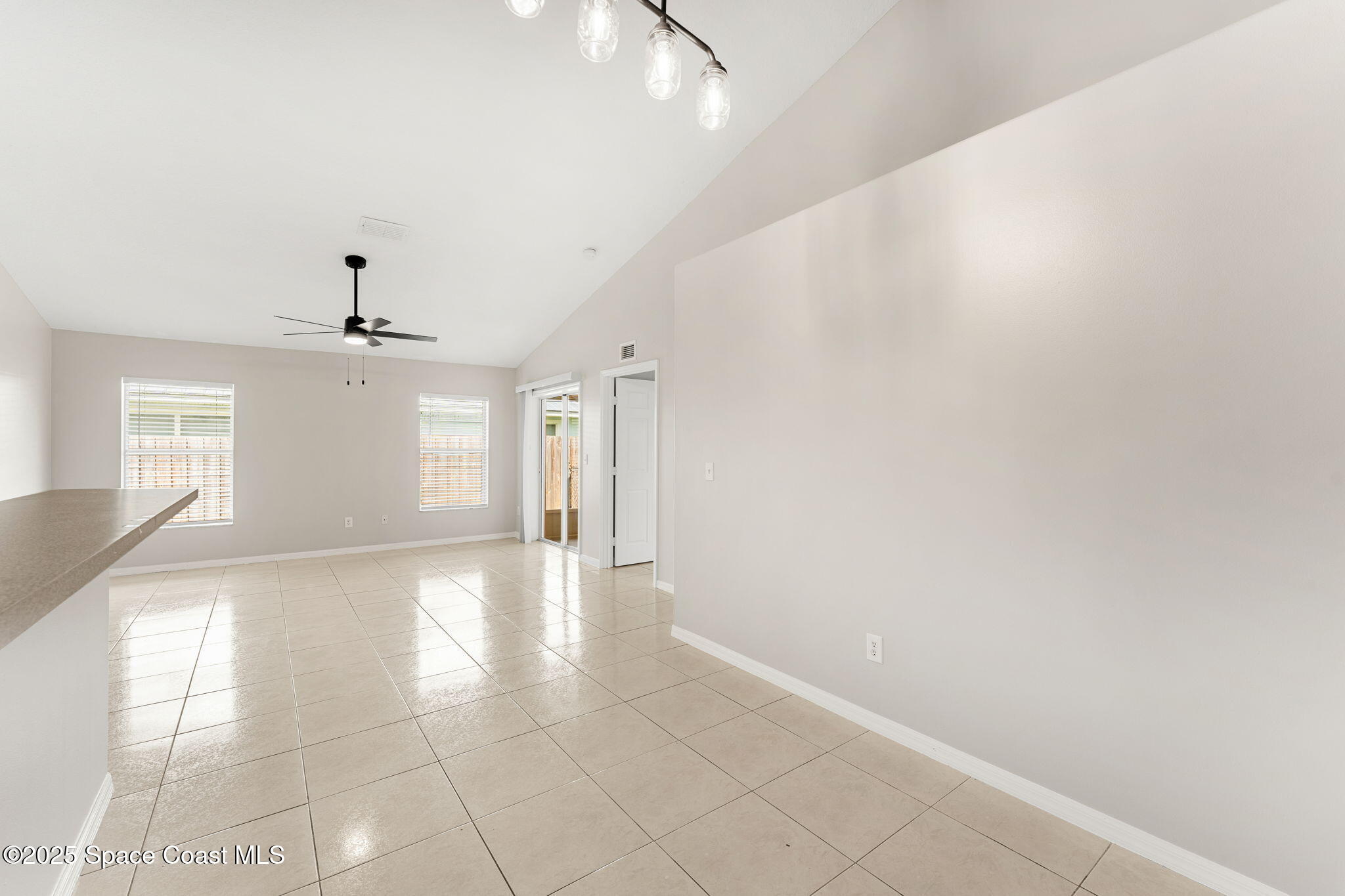 158 Empress Avenue, A