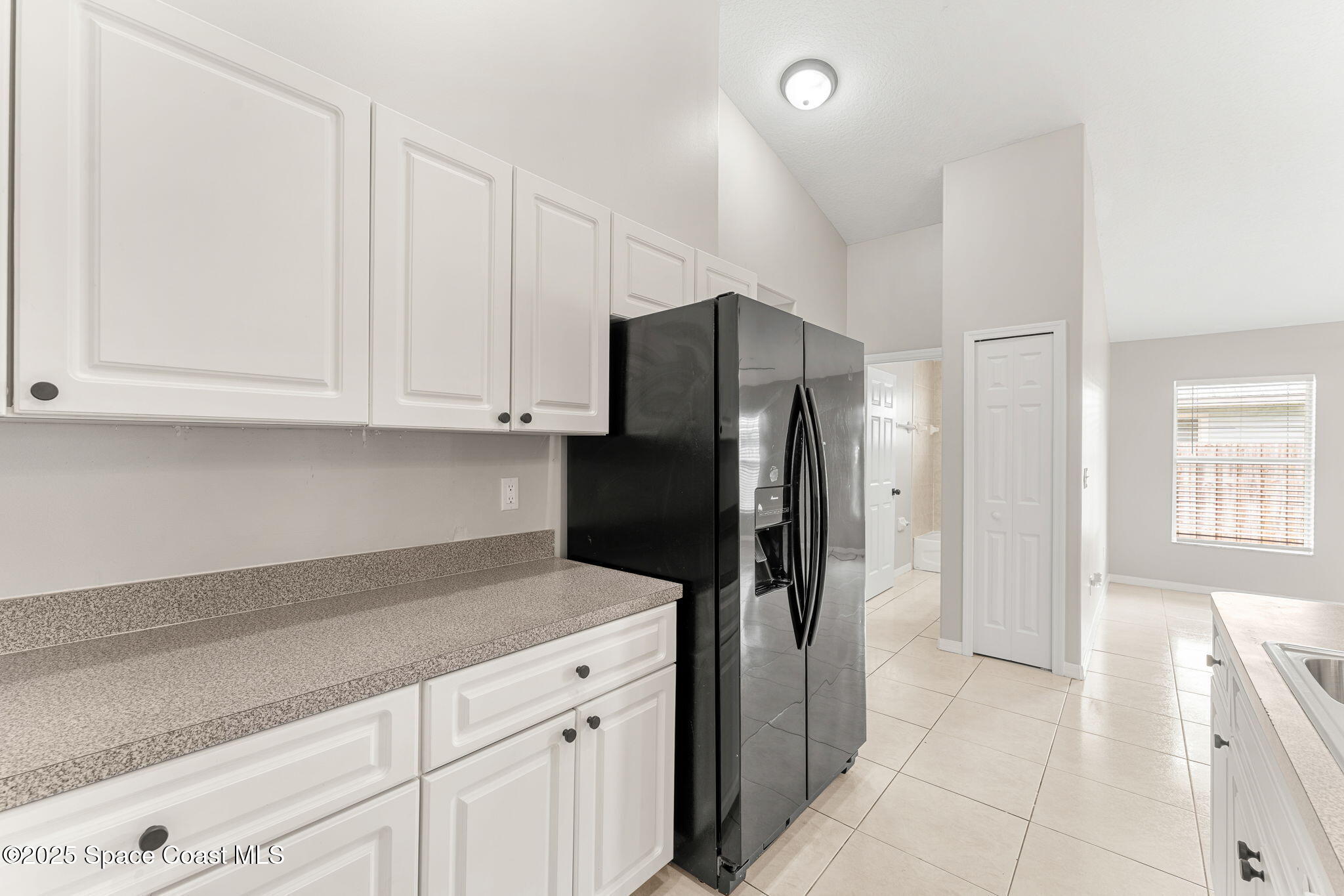 158 Empress Avenue, A