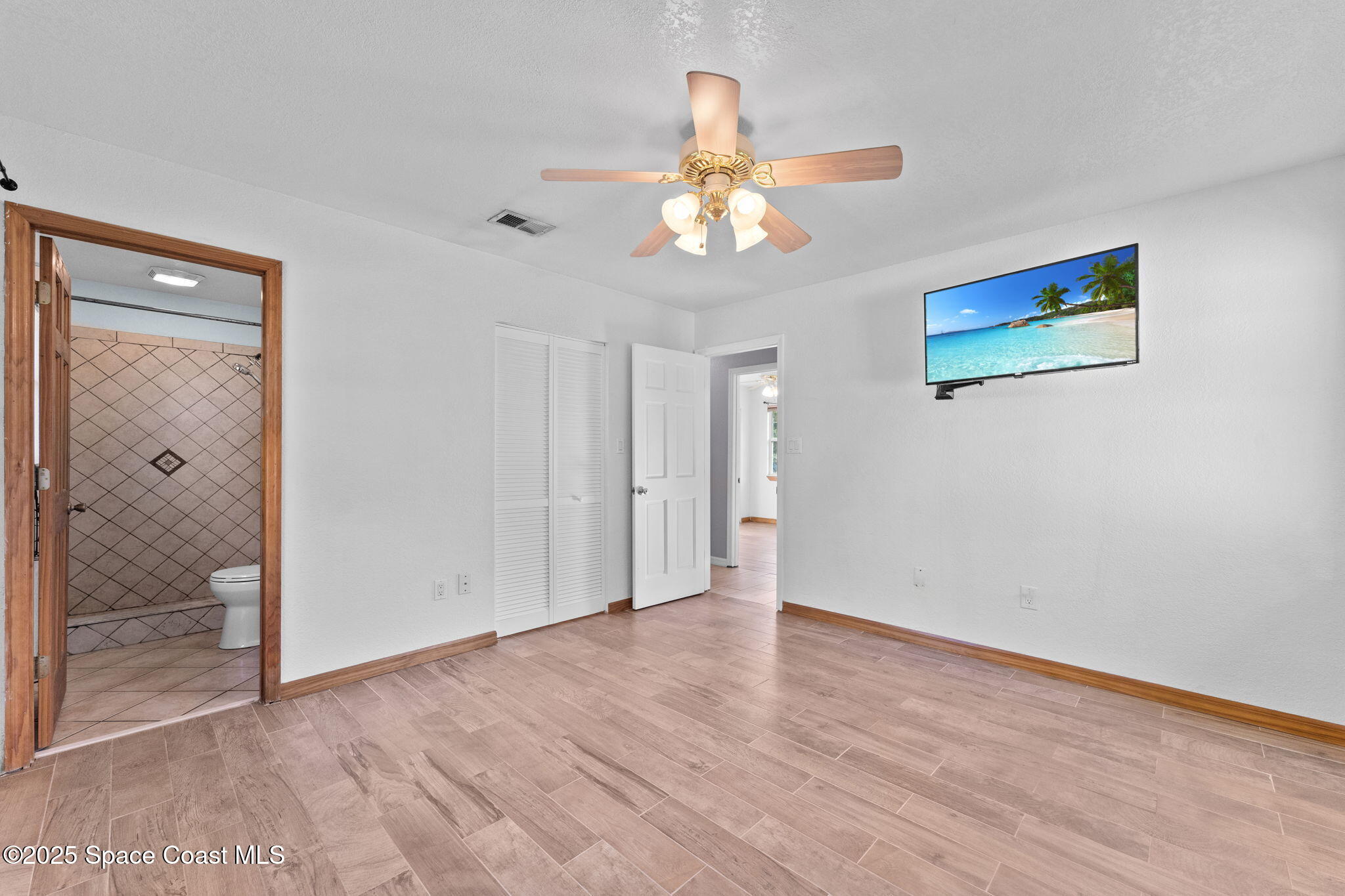 2170 Michigan Street