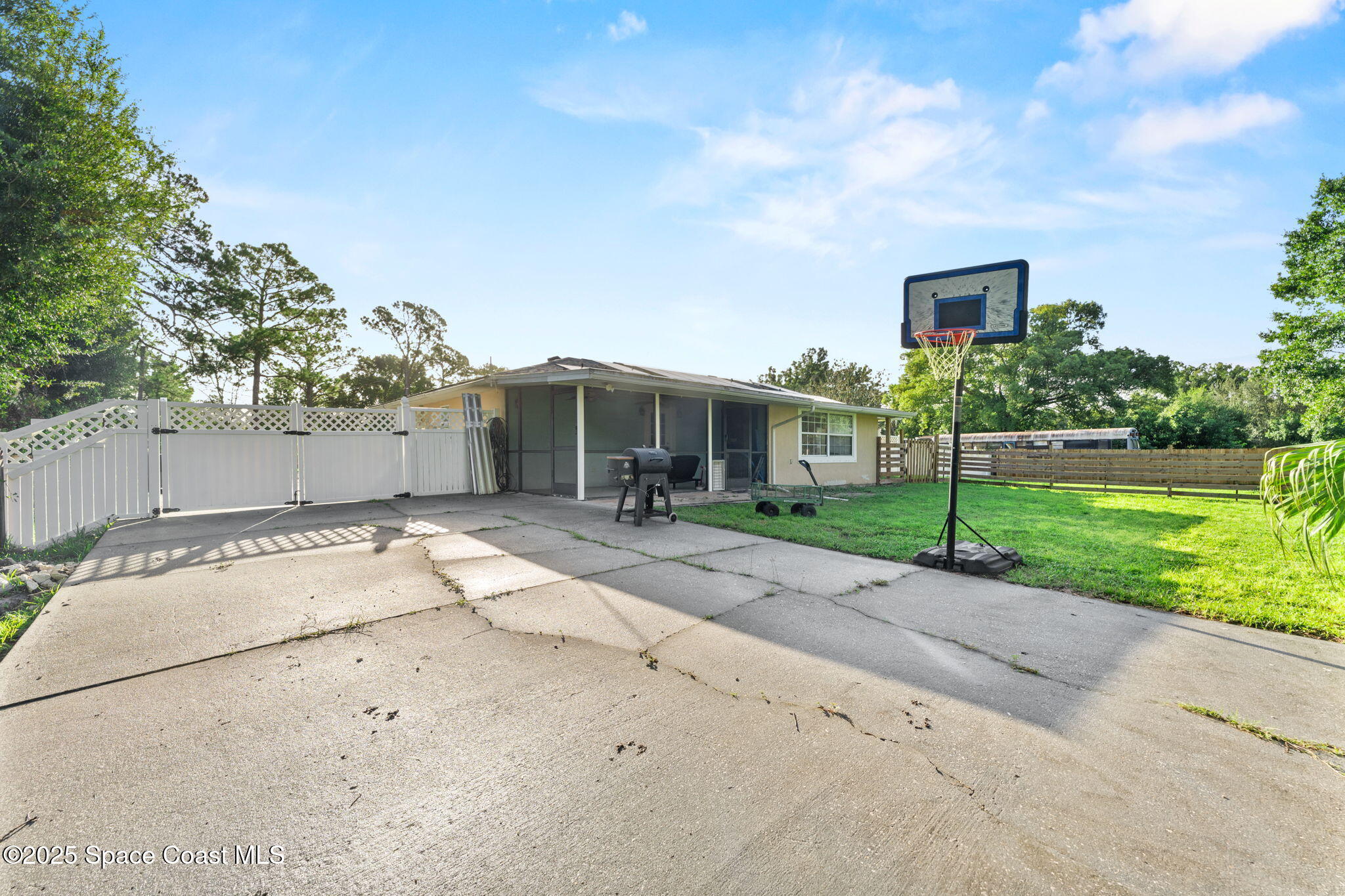 2170 Michigan Street