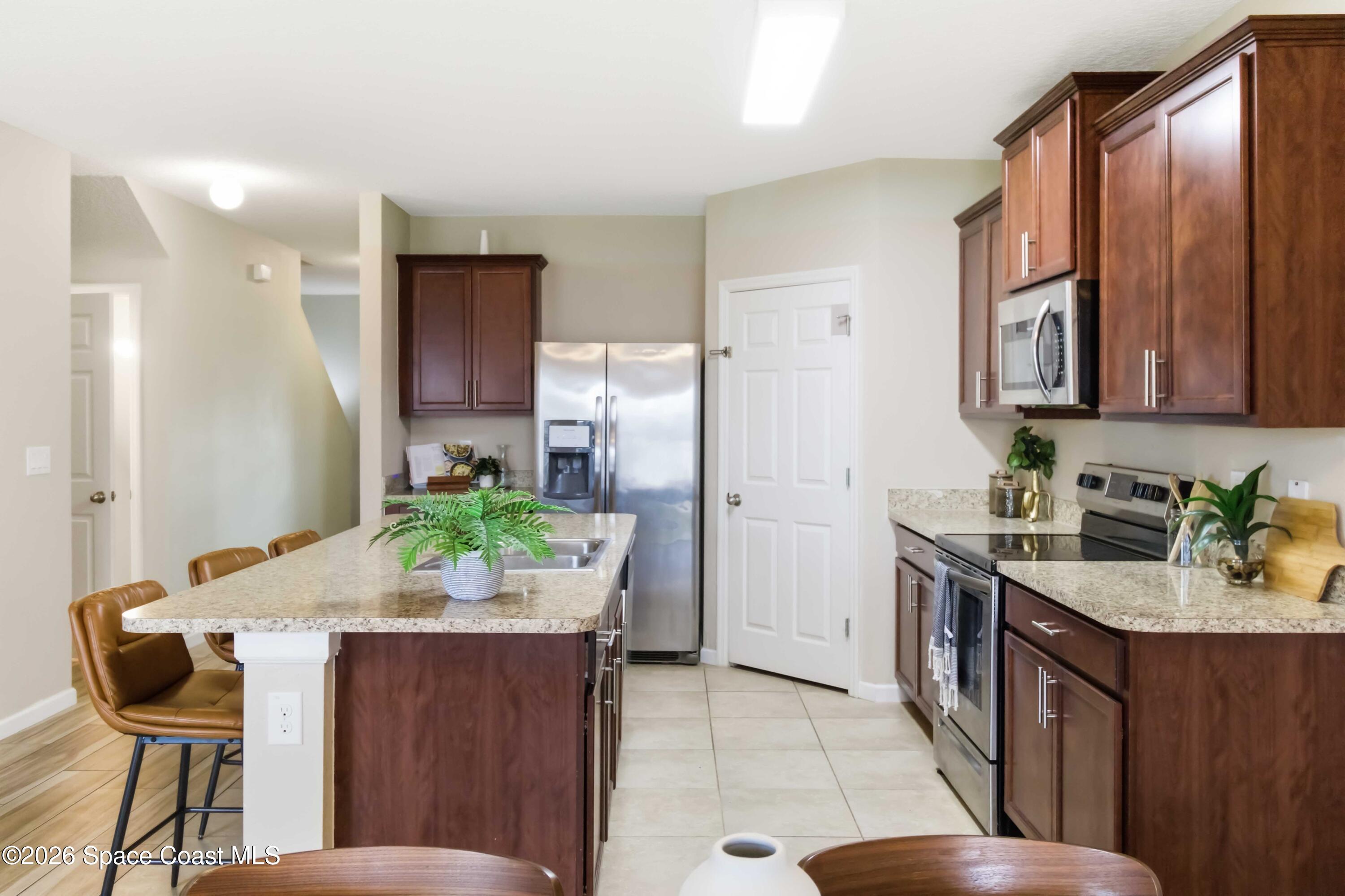 320 Moray Drive SW