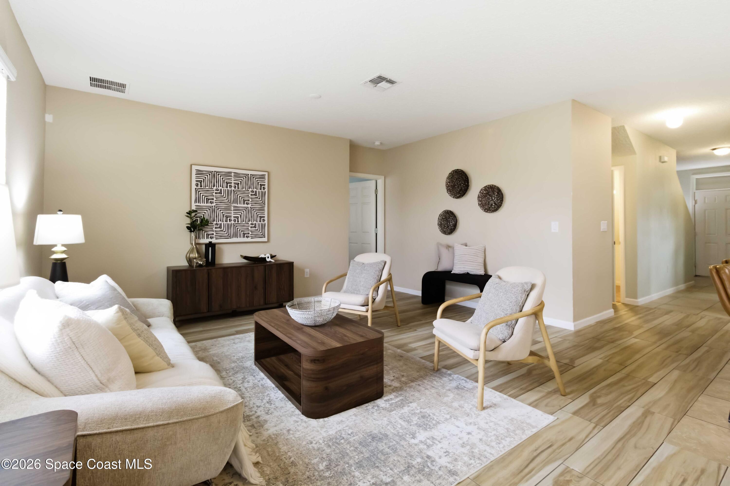 320 Moray Drive SW