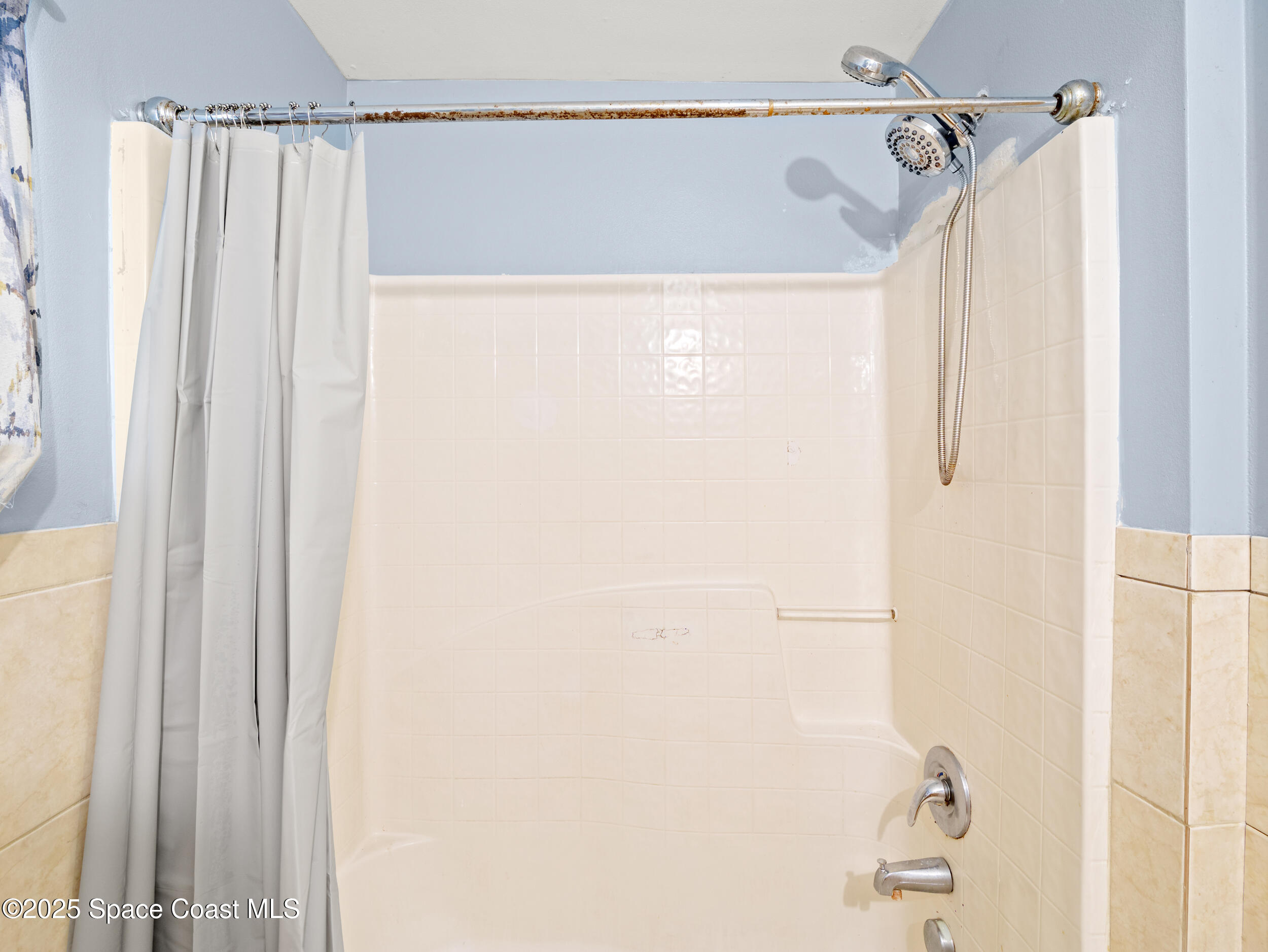 1526 Manzanita Street NW