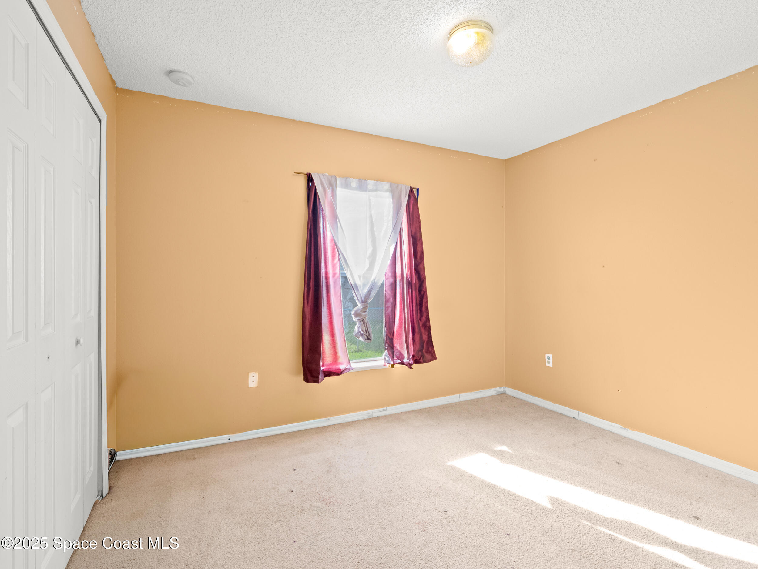 1526 Manzanita Street NW