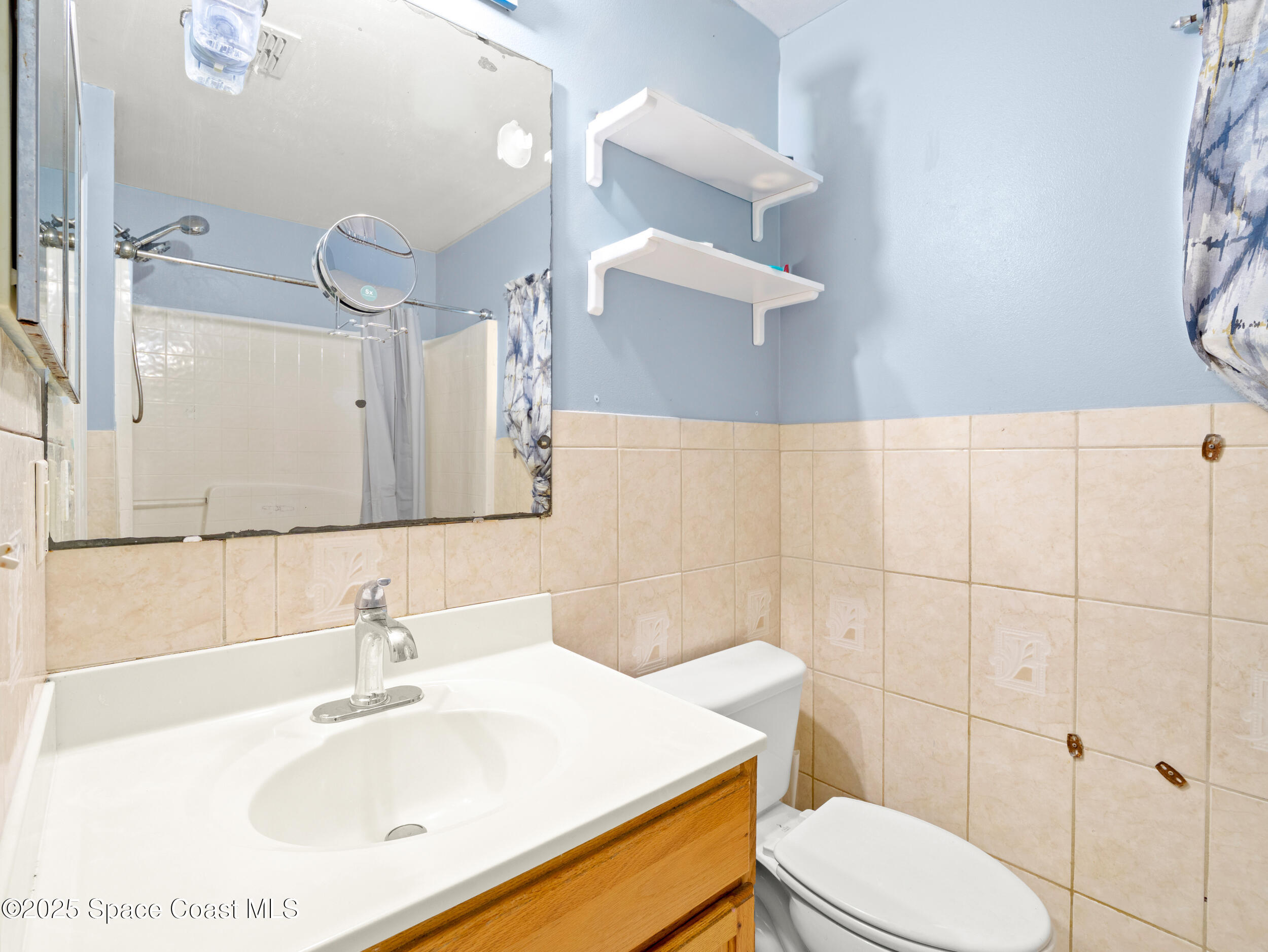 1526 Manzanita Street NW