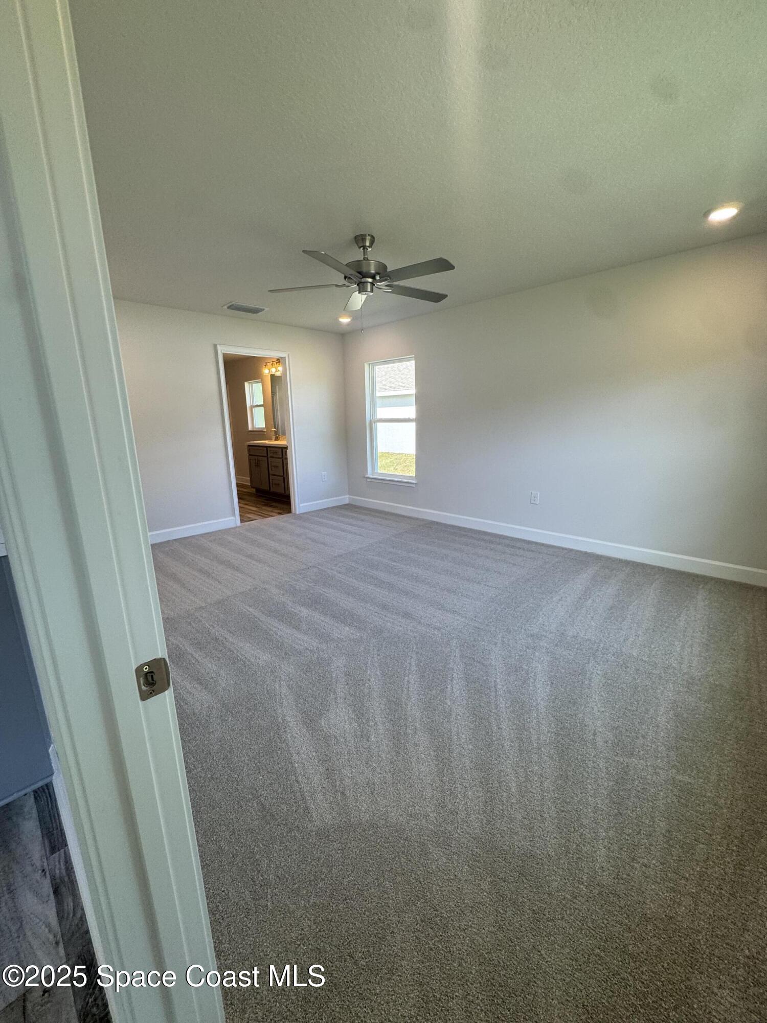 1347 De Groodt Road SW