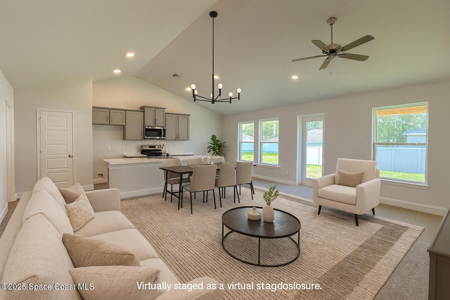 1347 De Groodt Road SW