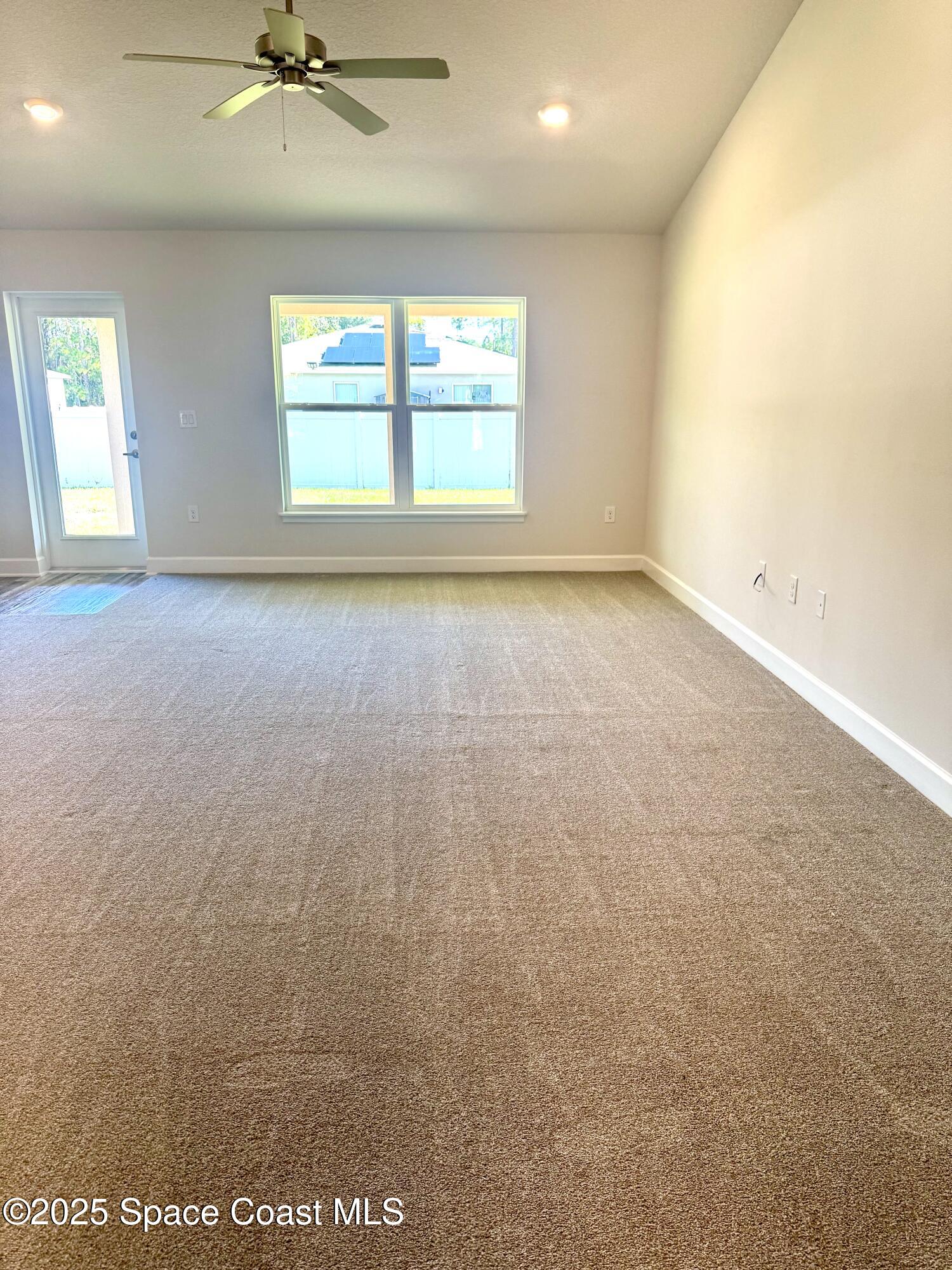 1347 De Groodt Road SW